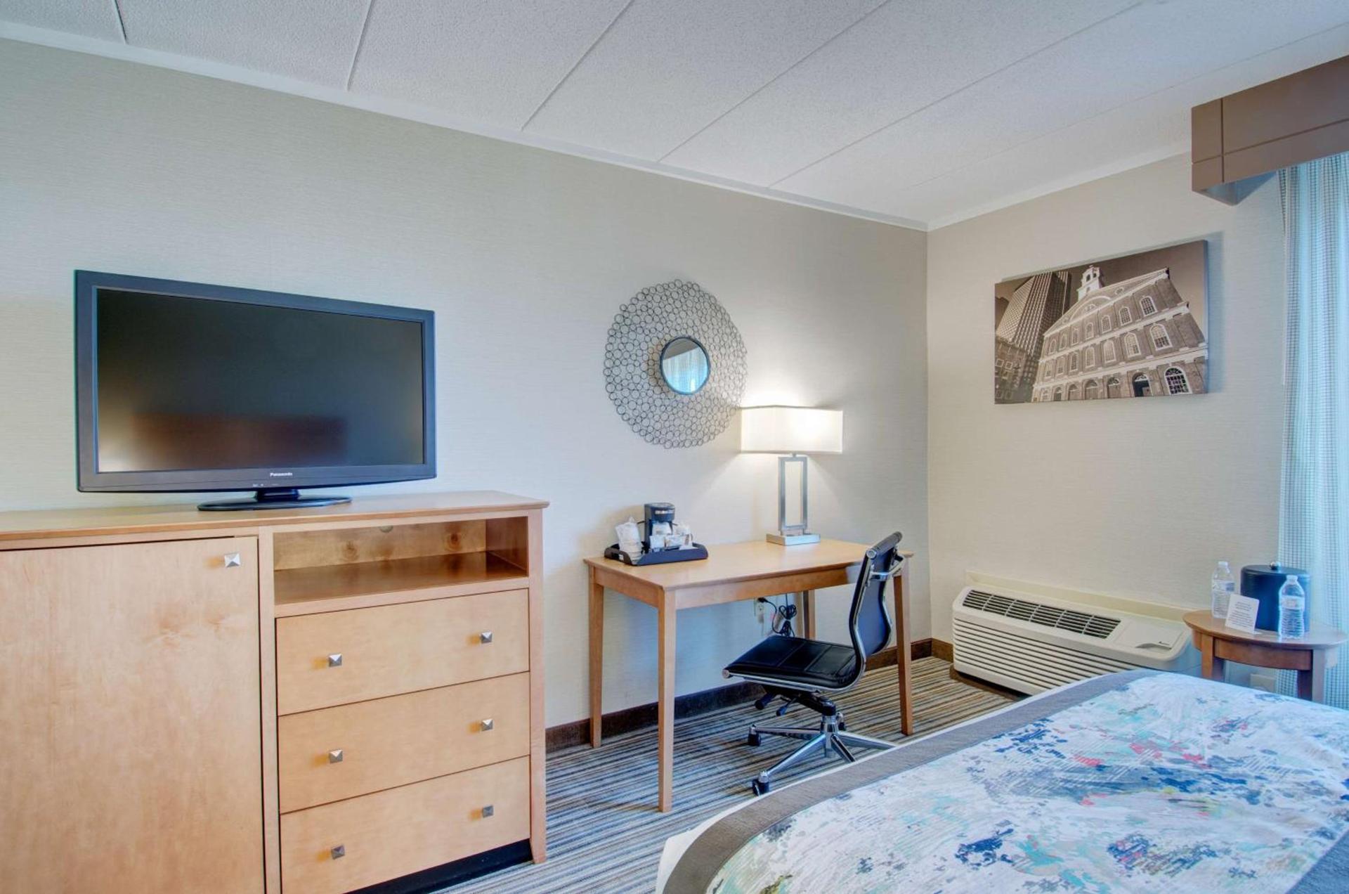 Best Western Plus Waltham Boston photo 16