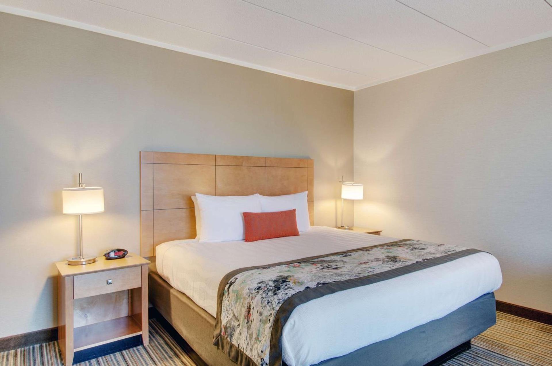 Best Western Plus Waltham Boston photo 26