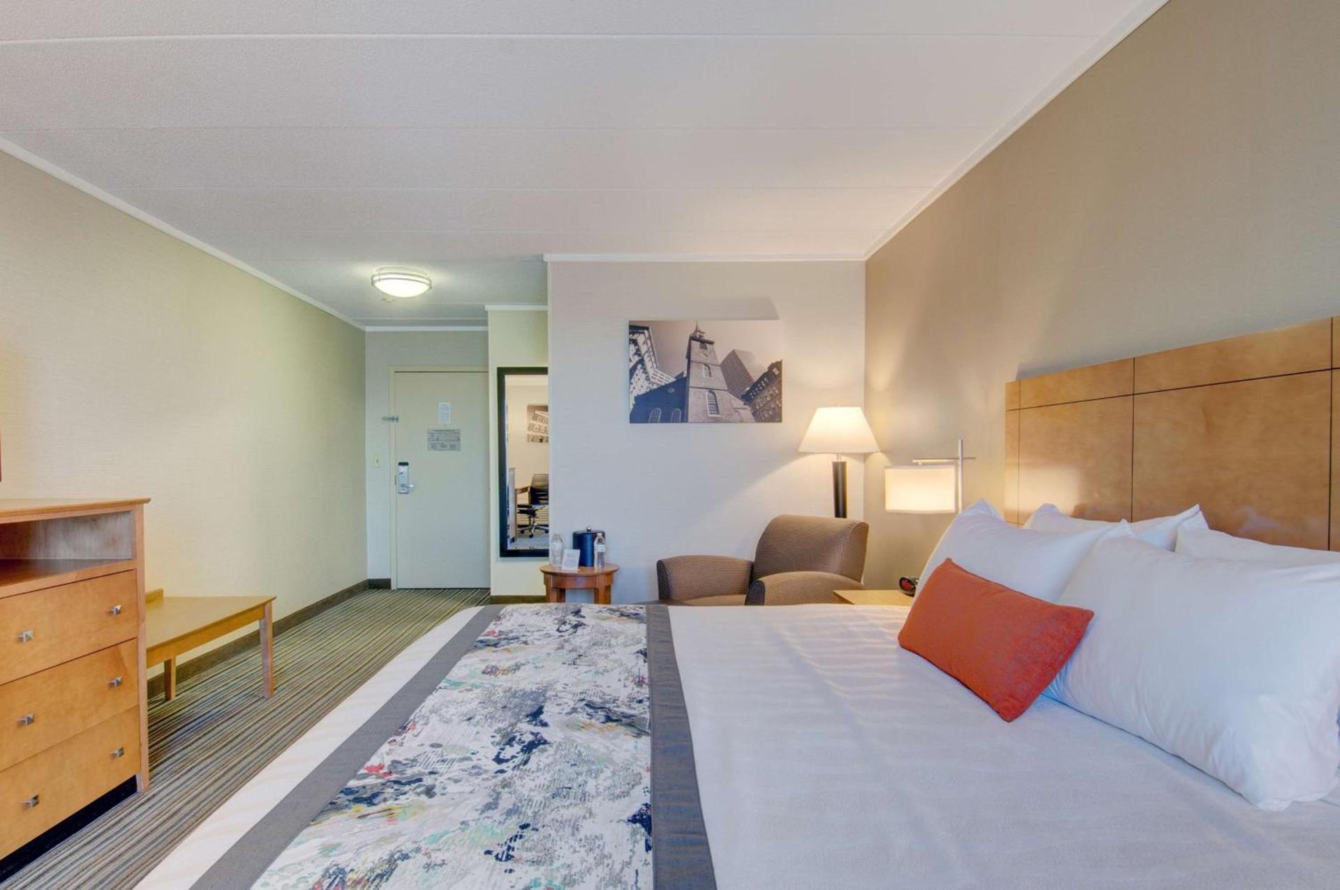 Best Western Plus Waltham Boston photo 27