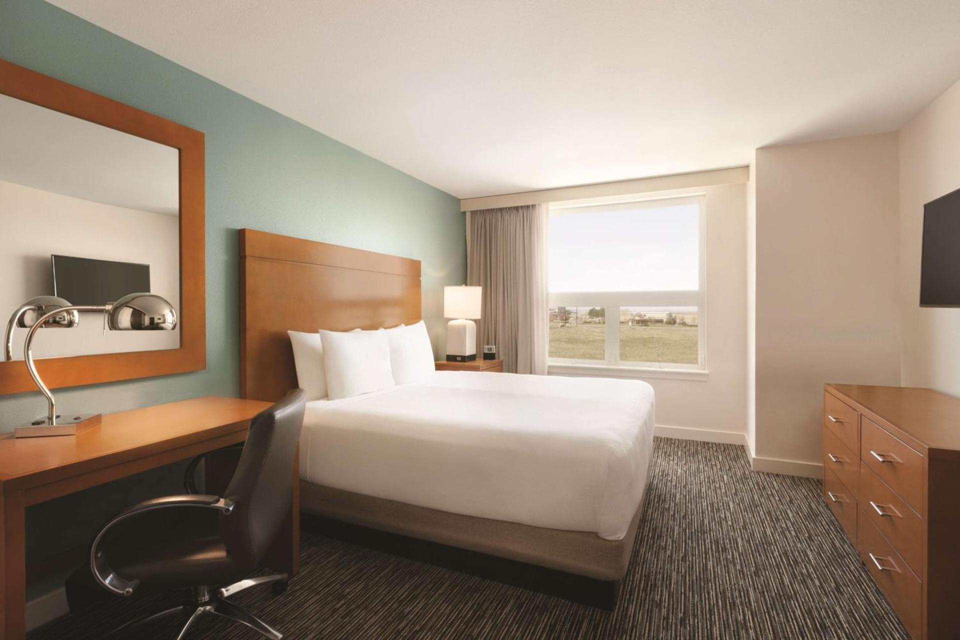 Hyatt House Denver Airport photo 13