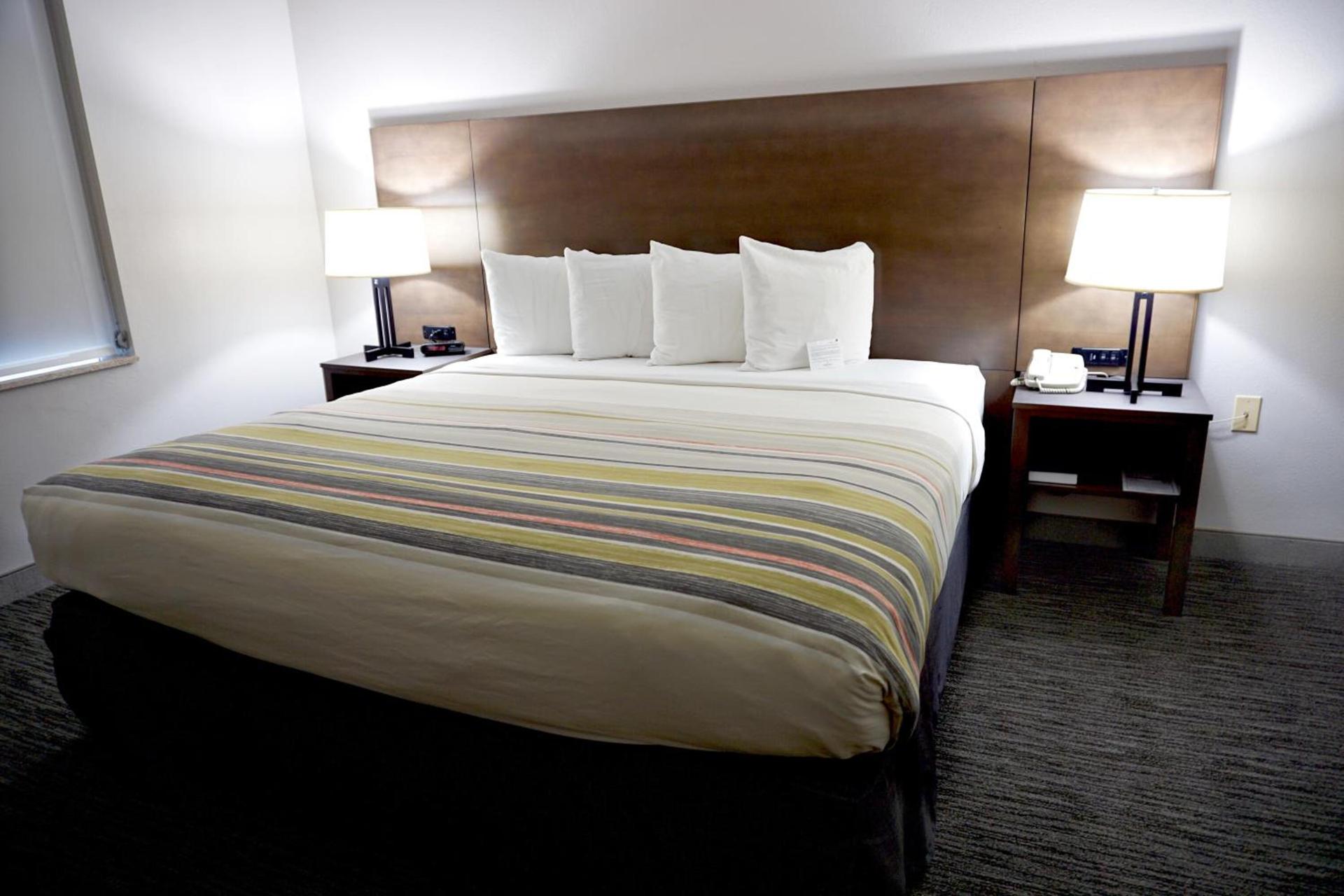 Country Inn & Suites by Radisson, Tampa-Brandon, FL photo 37