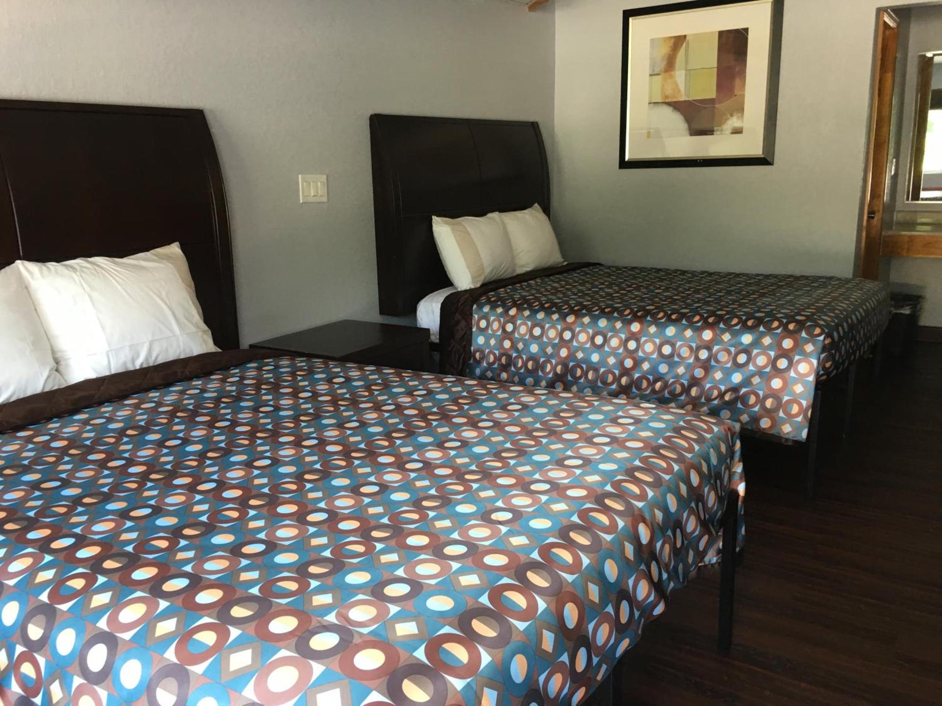Budget Inn - Laurens photo 11
