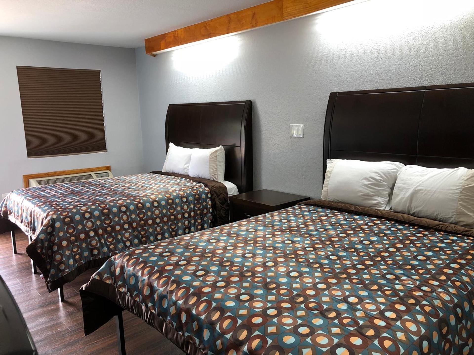 Budget Inn - Laurens photo 10