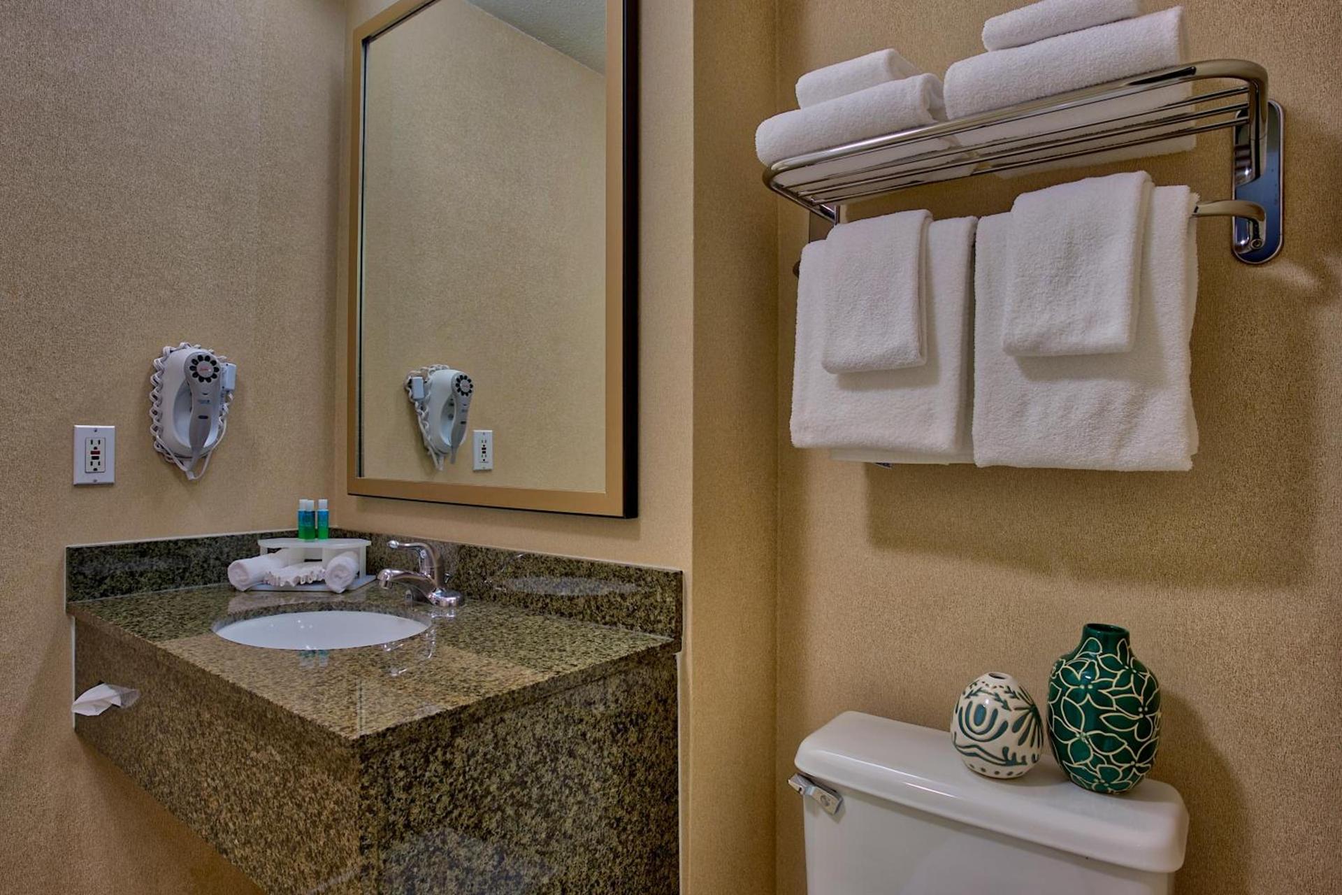 Hampton Inn by Hilton Costa Mesa Newport Beach photo 45