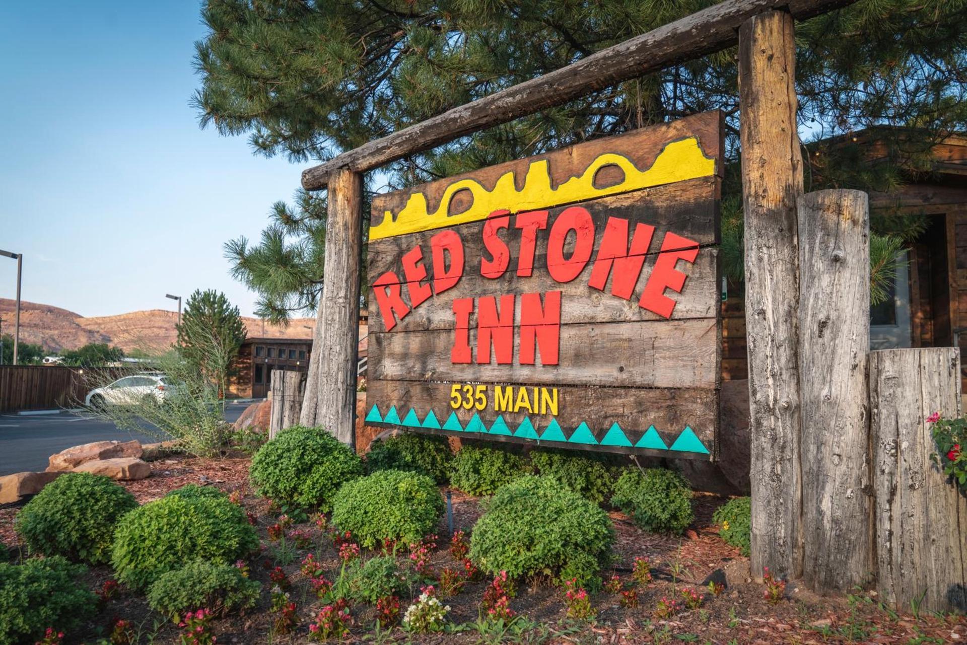 Red Stone Inn photo 24