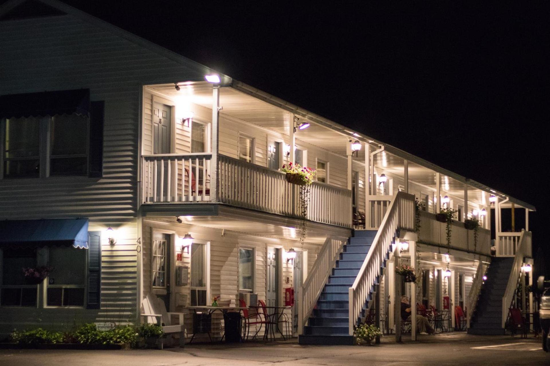 Seacoast Motel photo 8