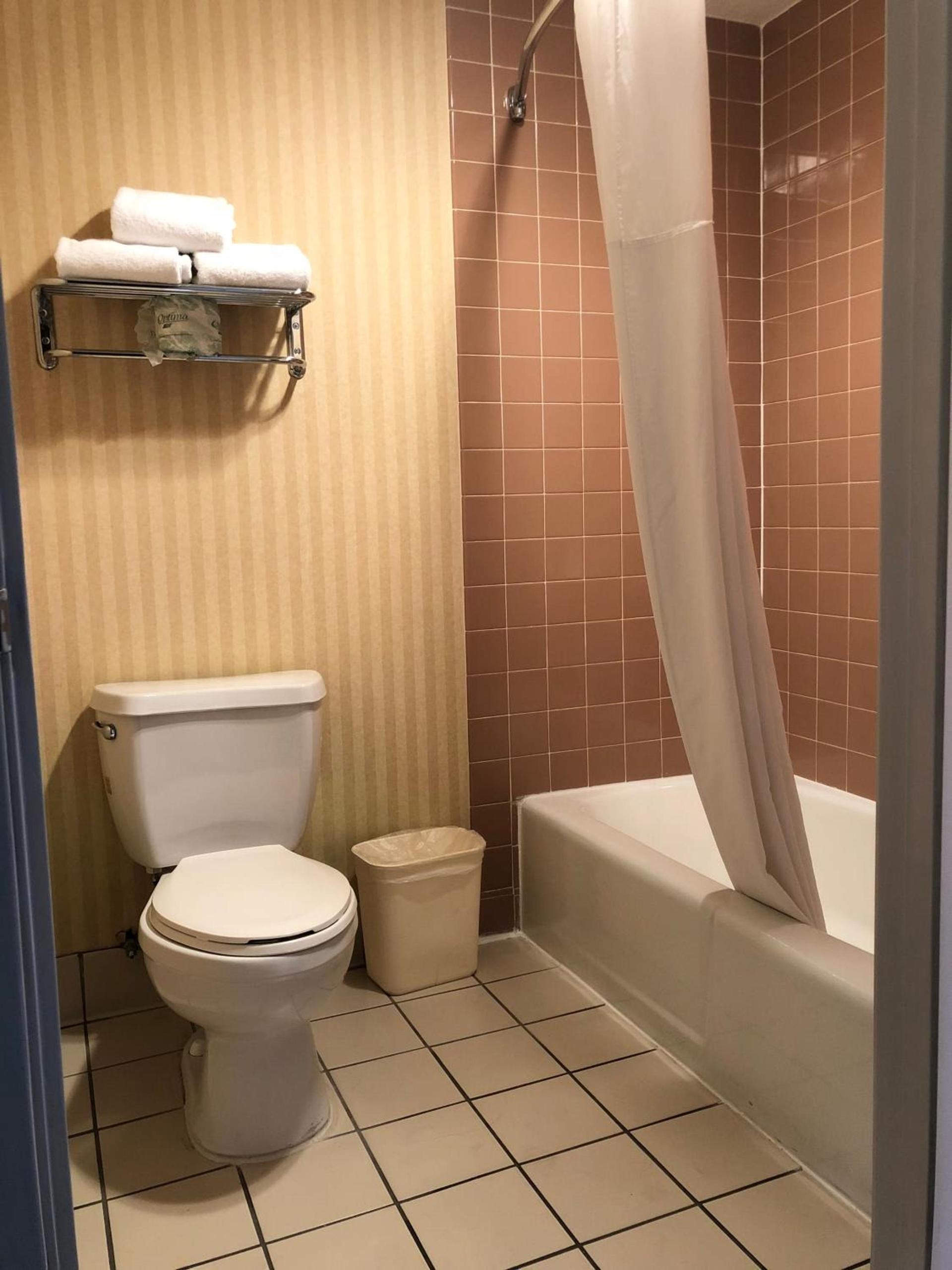 Hotel Le Reve Pasadena photo 42