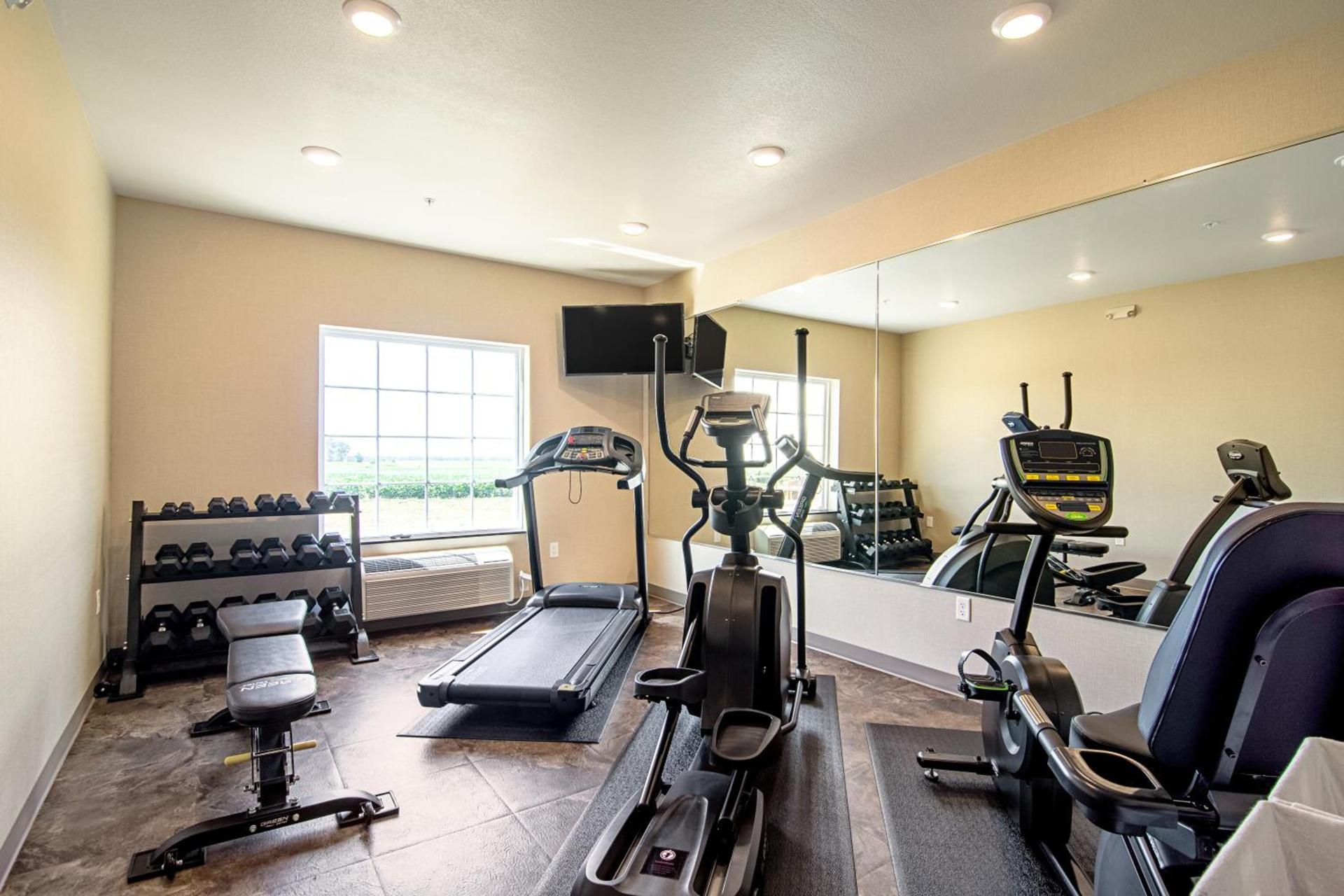 Cobblestone Hotel & Suites - Paxton photo 29