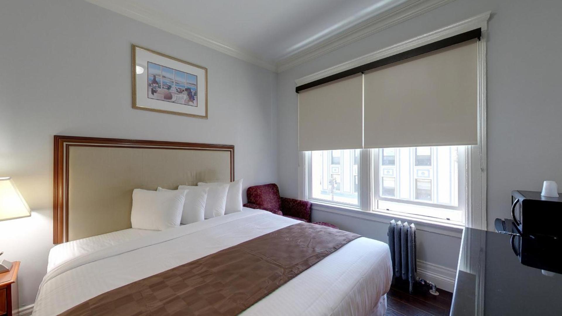 Warfield Hotel photo 37