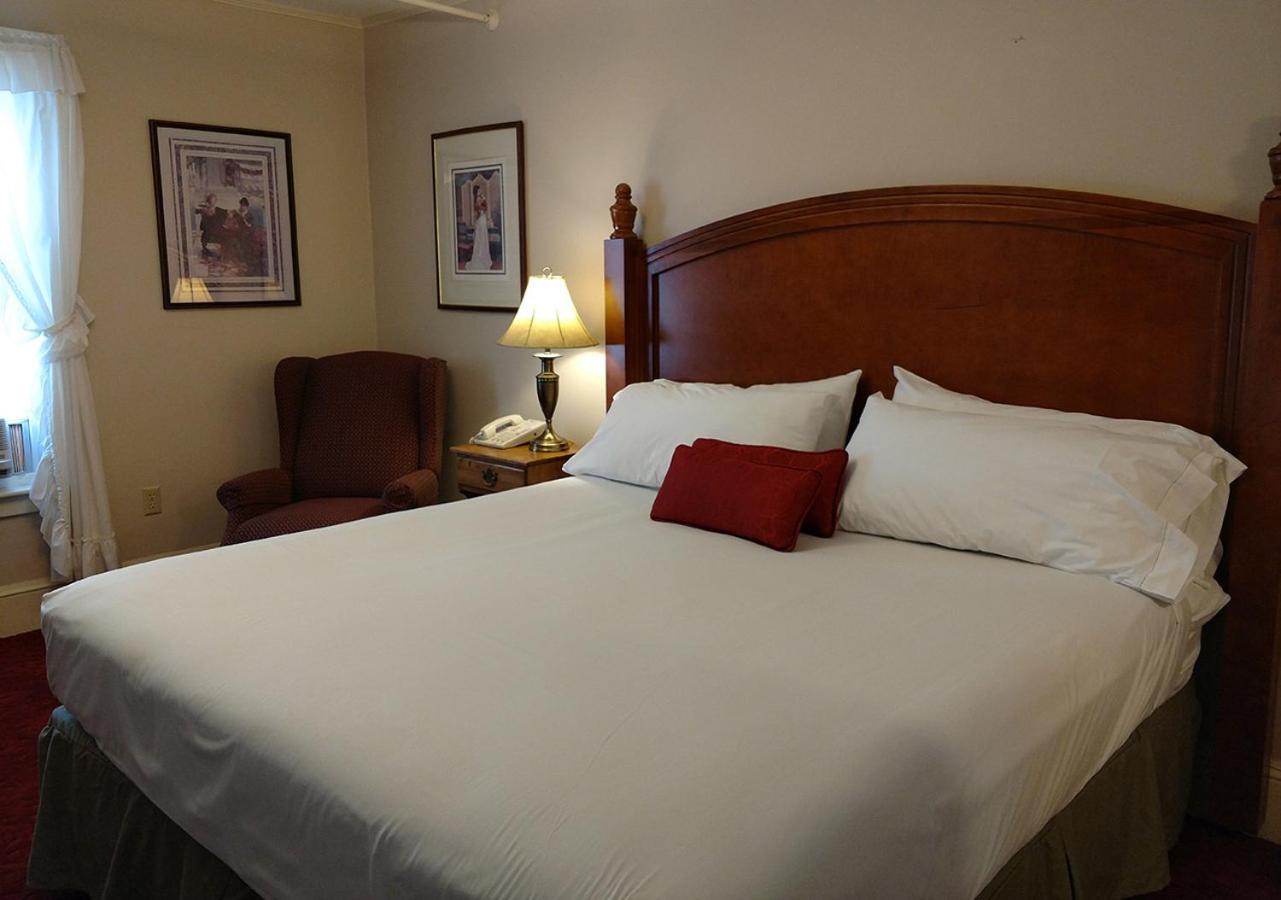 Thayers Inn photo 23
