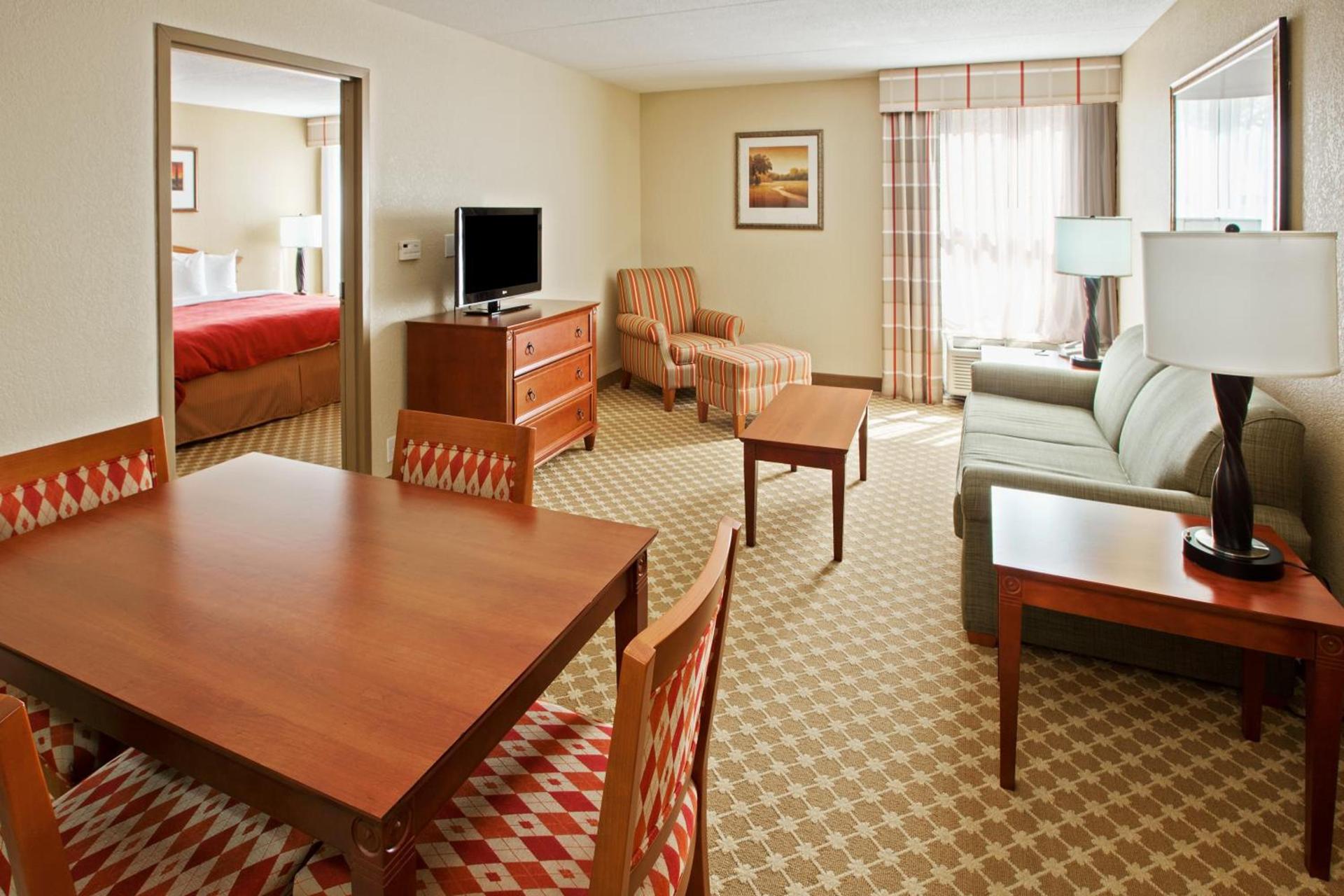 Quality Inn & Suites photo 20