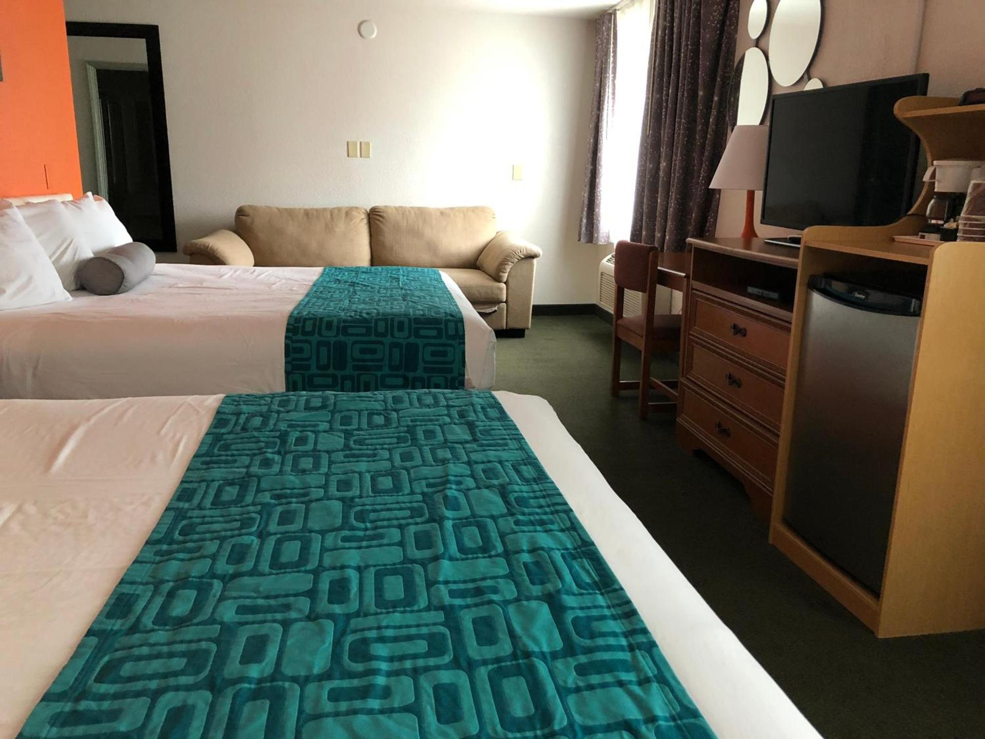 Howard Johnson by Wyndham Salem photo 25