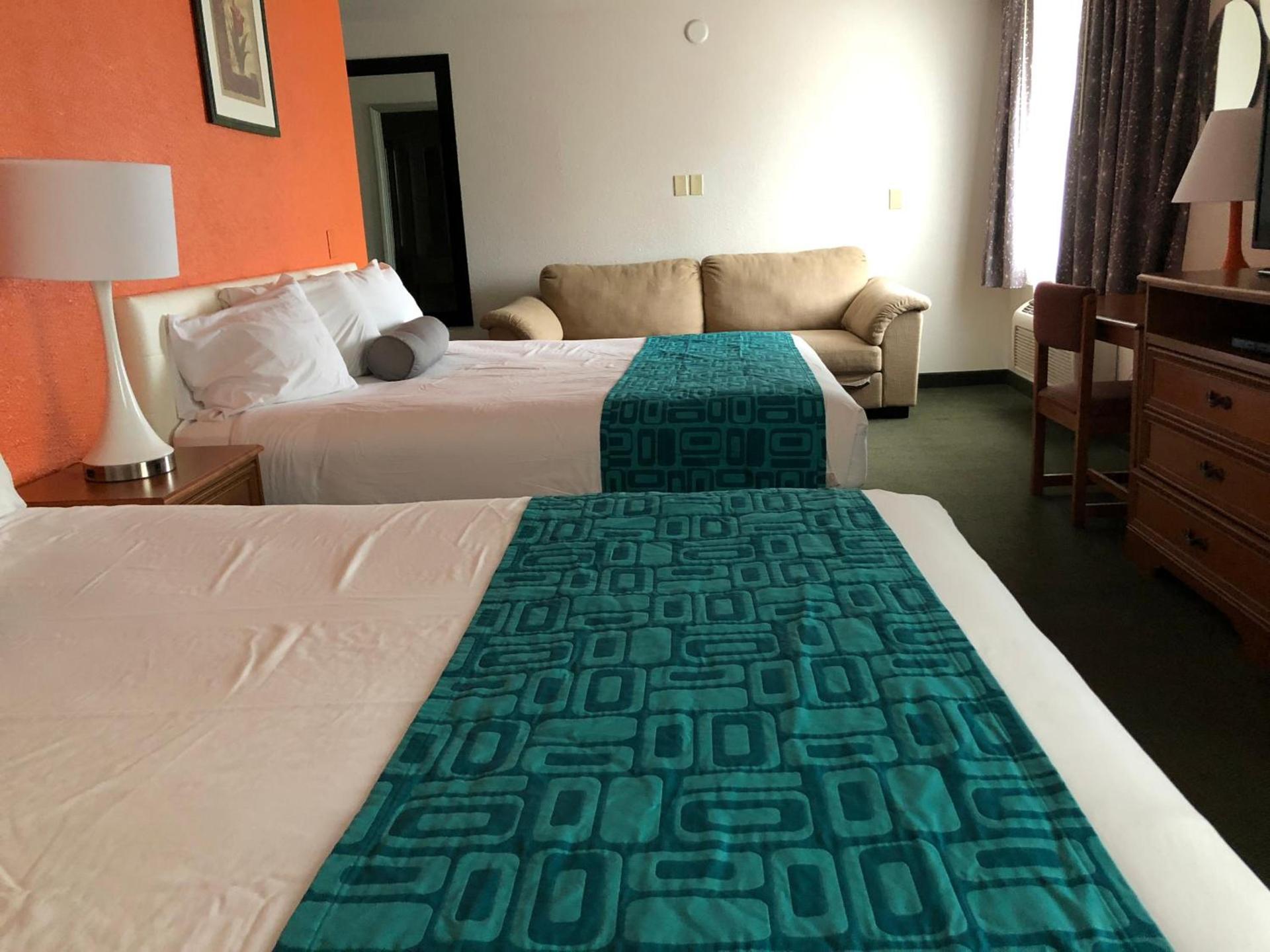 Howard Johnson by Wyndham Salem photo 18