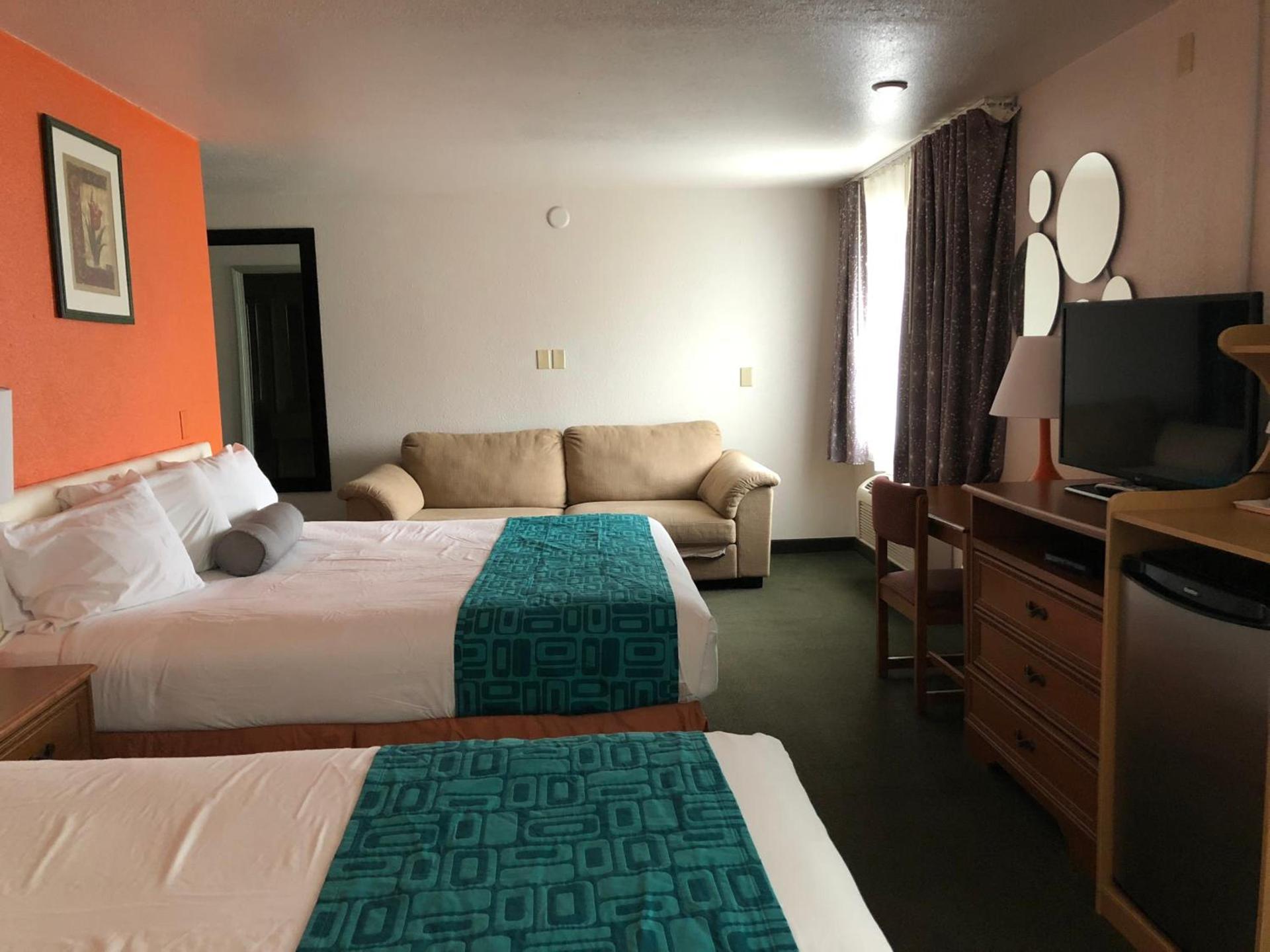 Howard Johnson by Wyndham Salem photo 26