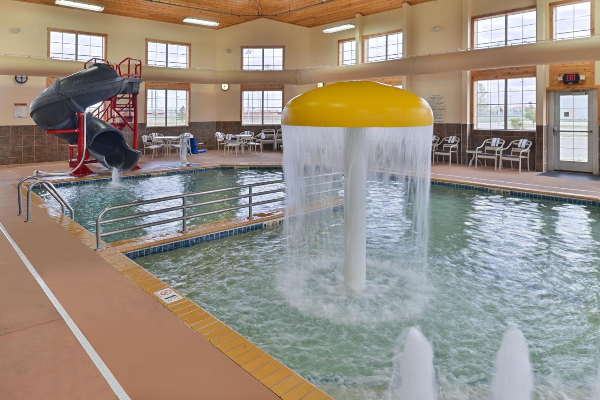 AmericInn by Wyndham Fargo Medical Center photo 34