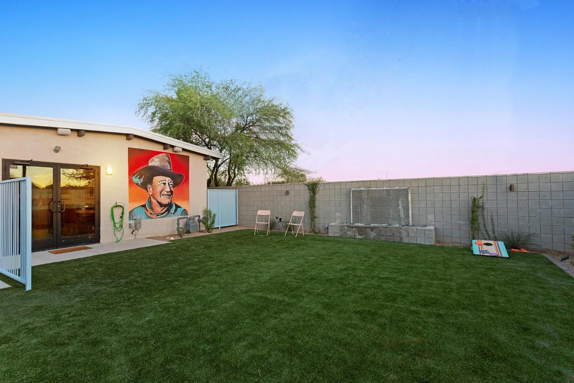 Hotel McCoy Tucson - Art, Coffee, Beer, Wine, Pool photo 27