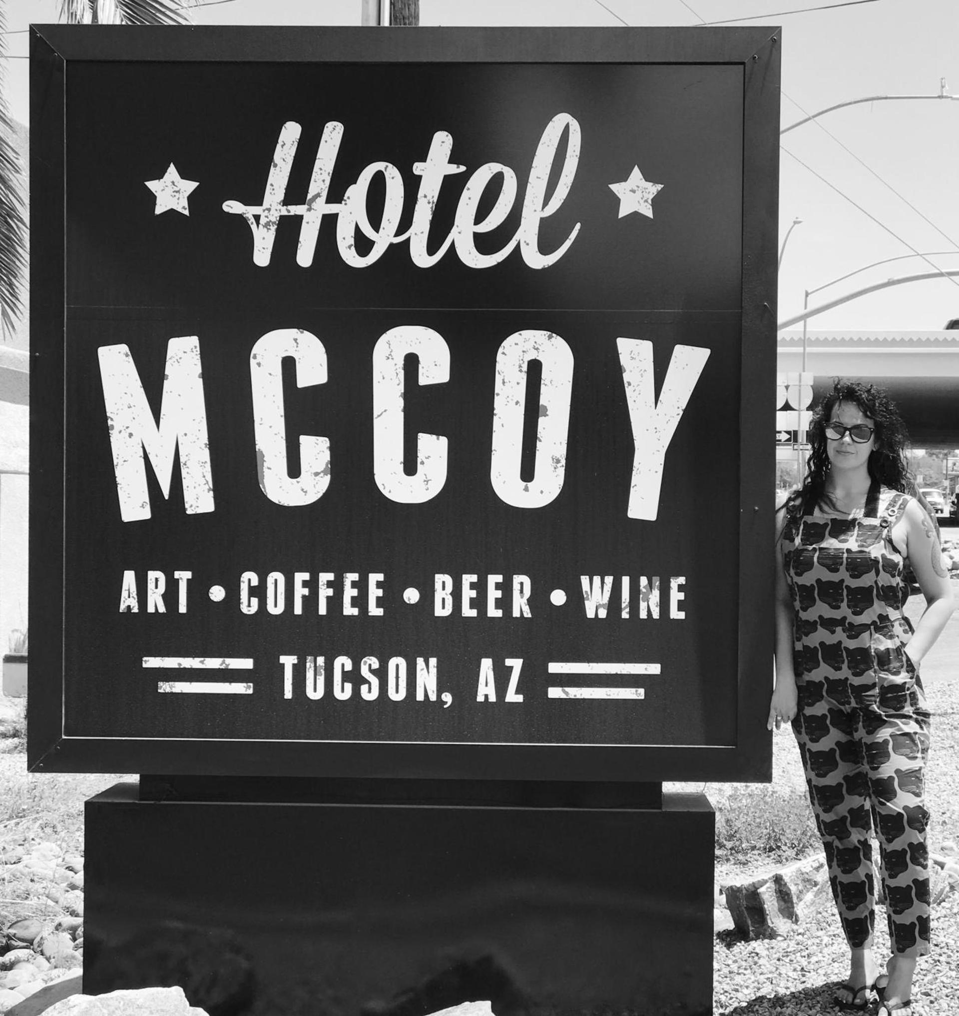 Hotel McCoy Tucson - Art, Coffee, Beer, Wine, Pool photo 31