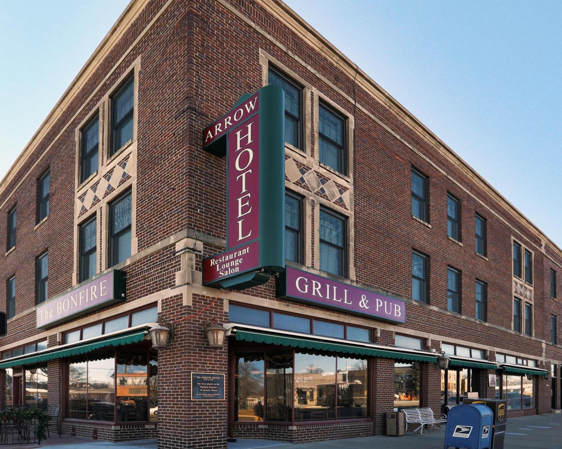 Arrow Hotel photo 1