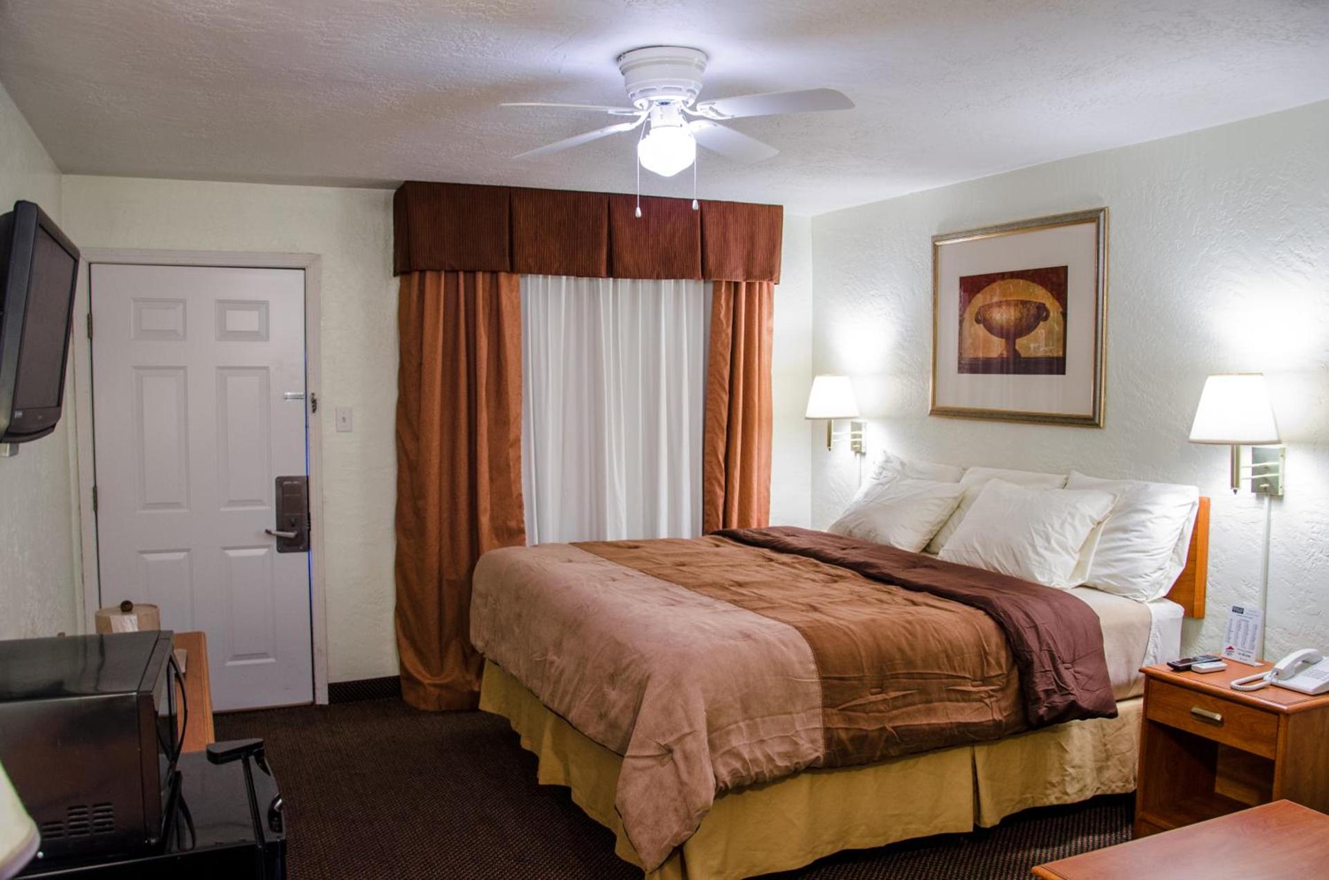 Budget Inn & Suites Colby photo 9