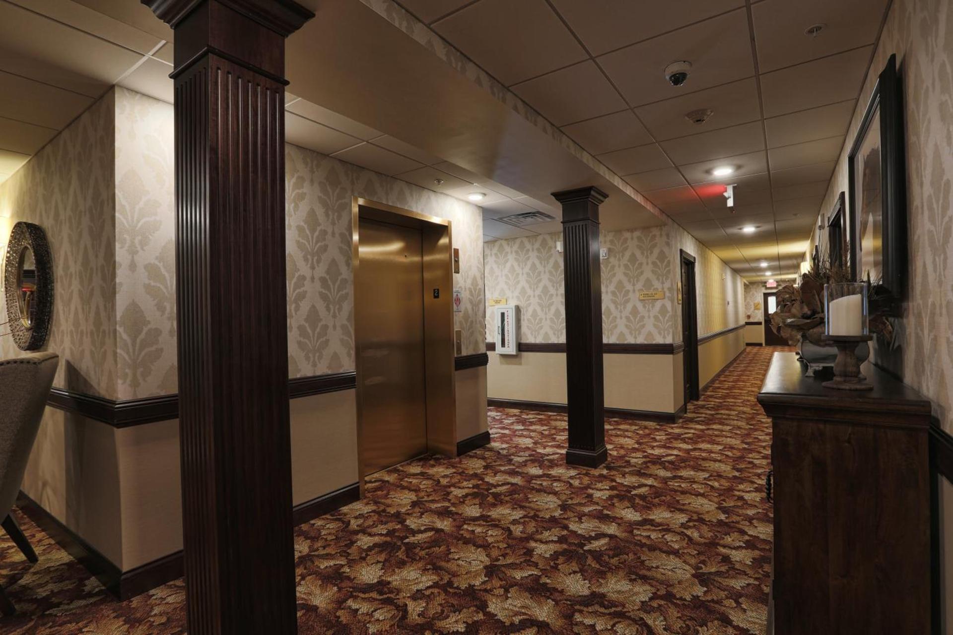 Arrow Hotel photo 31