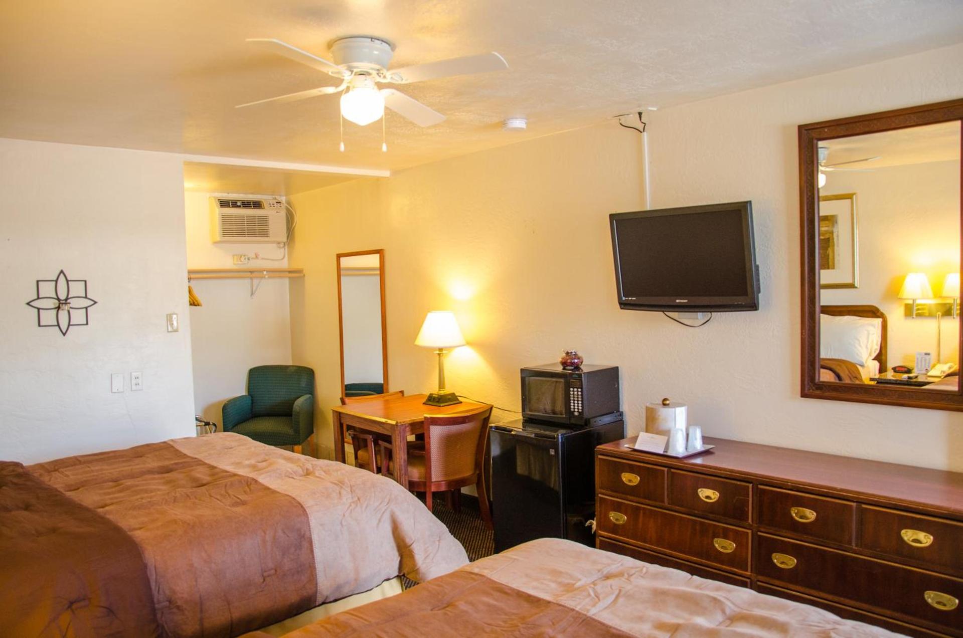 Budget Inn & Suites Colby photo 12