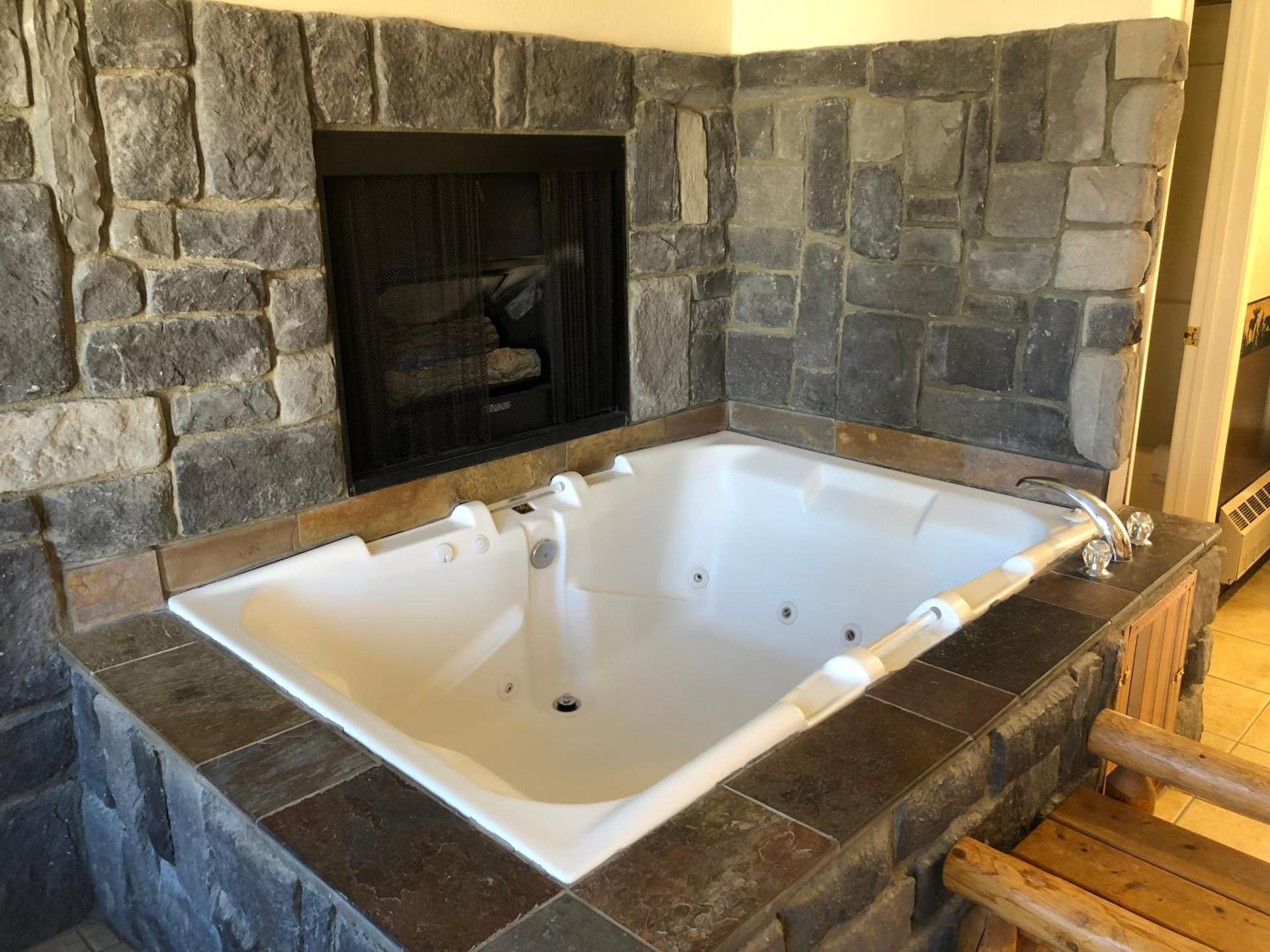 Fireside Lodge photo 35