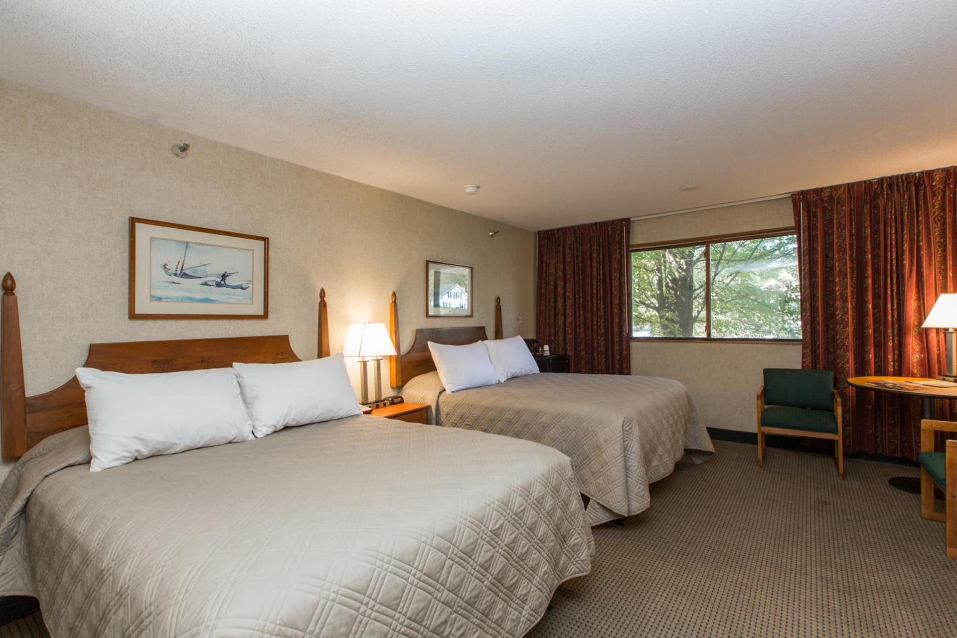 Commodores Inn photo 62