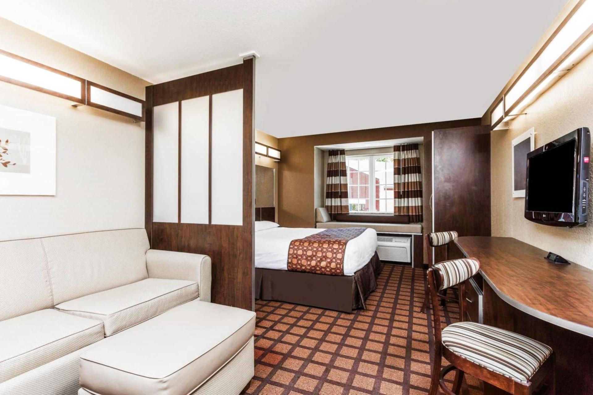 Microtel Inn & Suites by Wyndham Macon photo 4