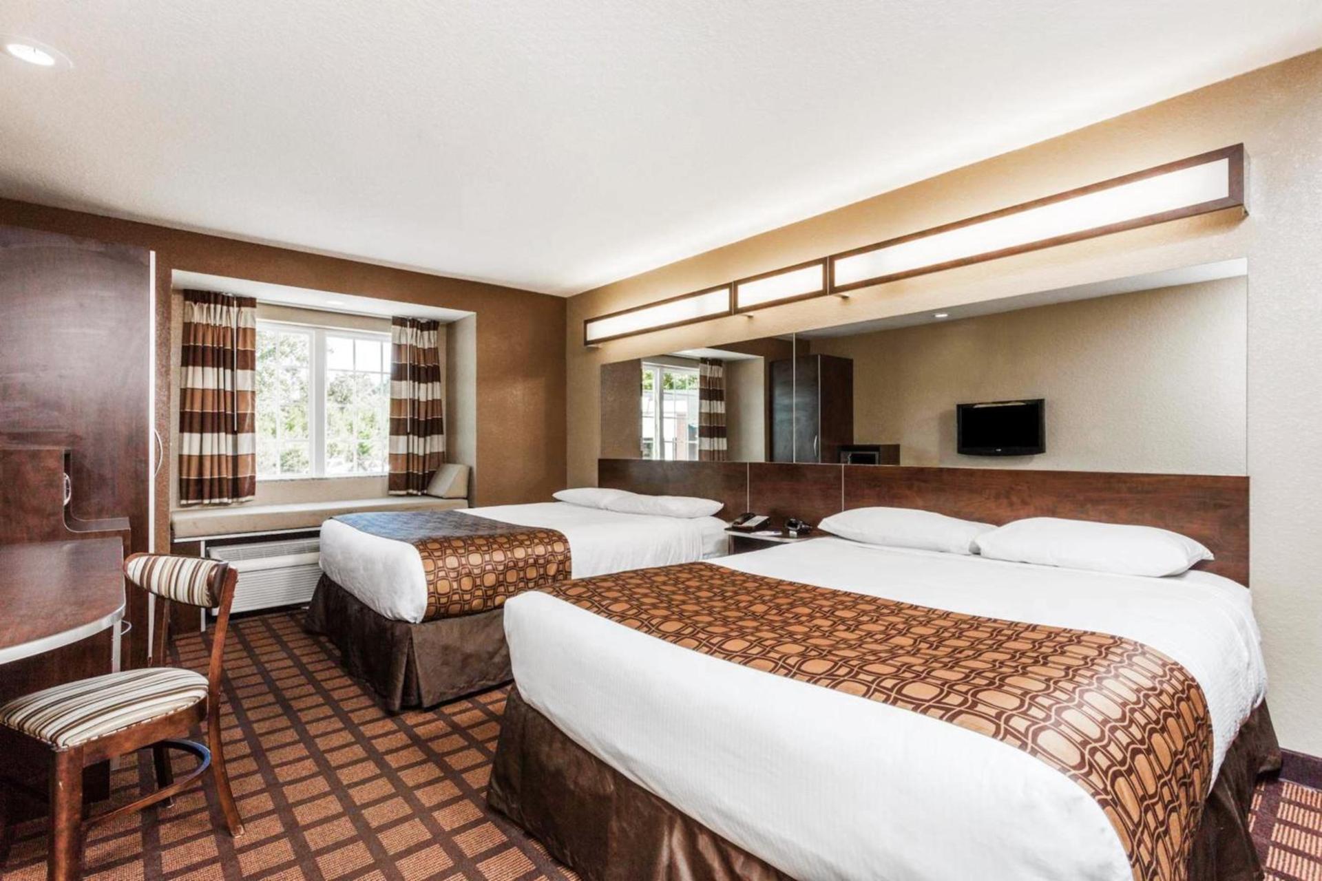 Microtel Inn & Suites by Wyndham Macon photo 35