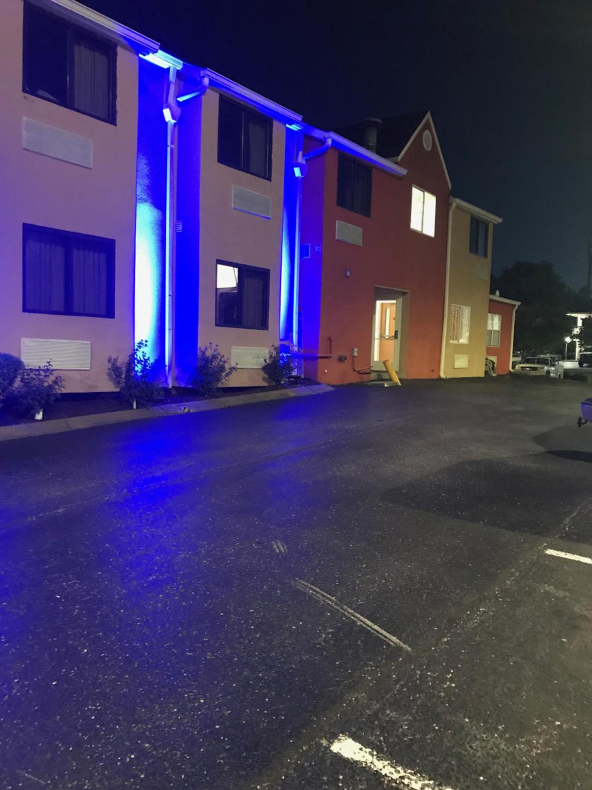 Microtel Inn by Wyndham - Murfreesboro photo 18