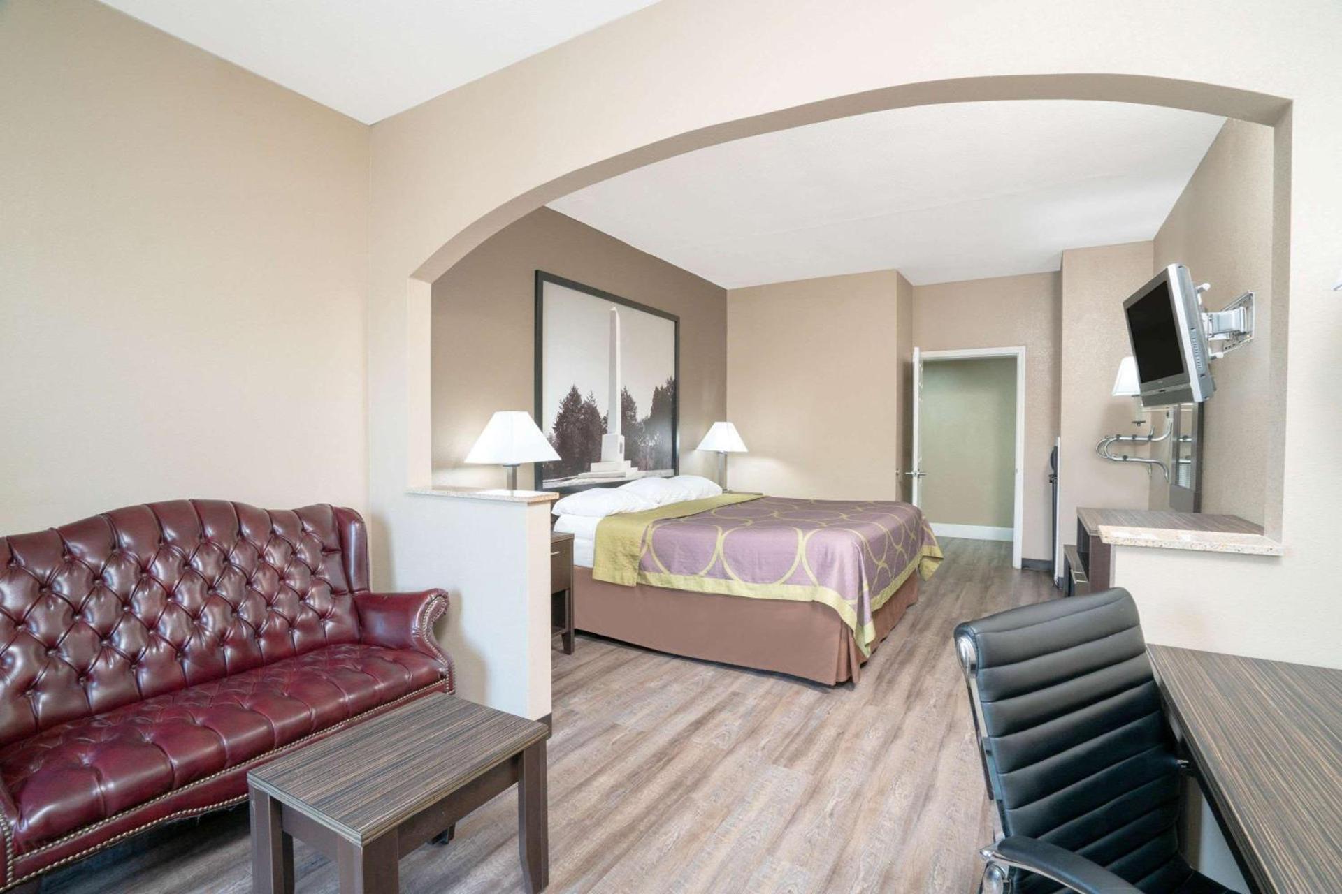 Super 8 by Wyndham Murfreesboro photo 7