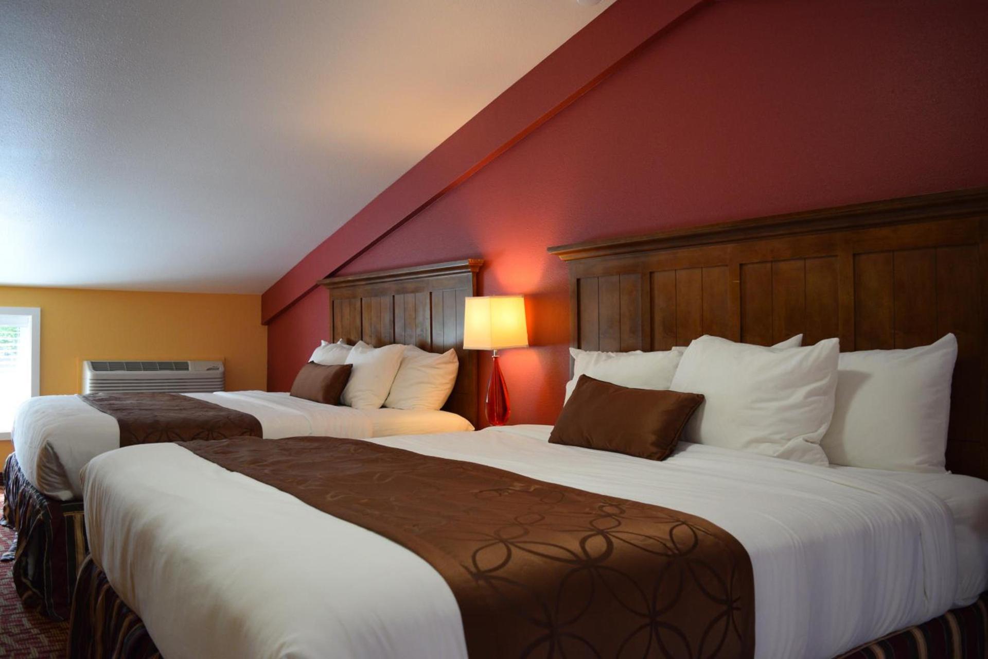 Dew Drop Inn photo 77