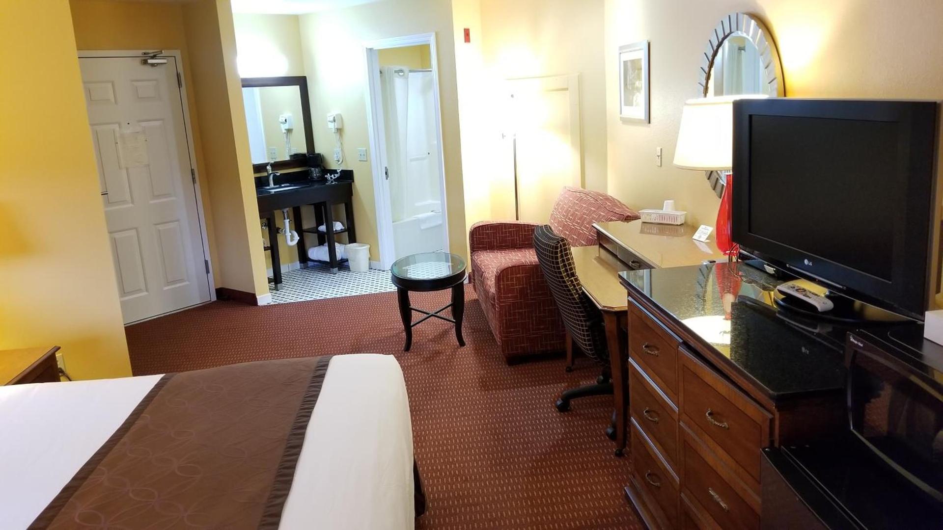 Dew Drop Inn photo 32