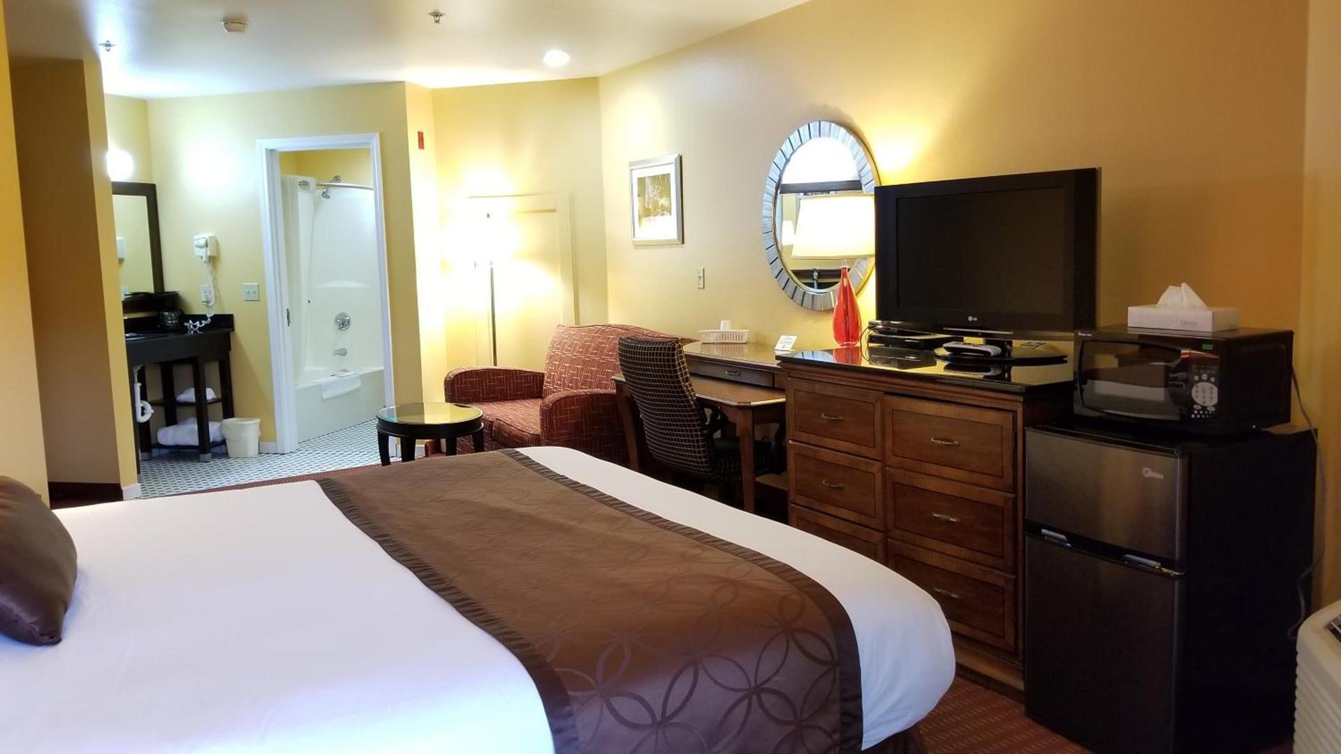 Dew Drop Inn photo 33