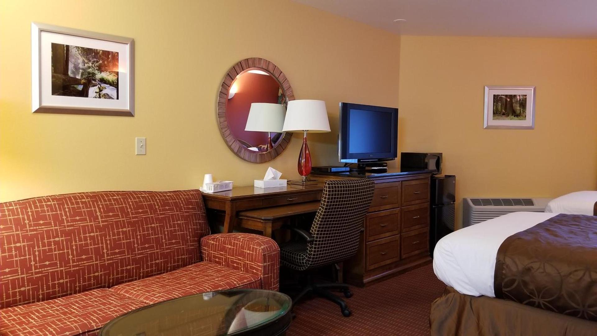 Dew Drop Inn photo 76