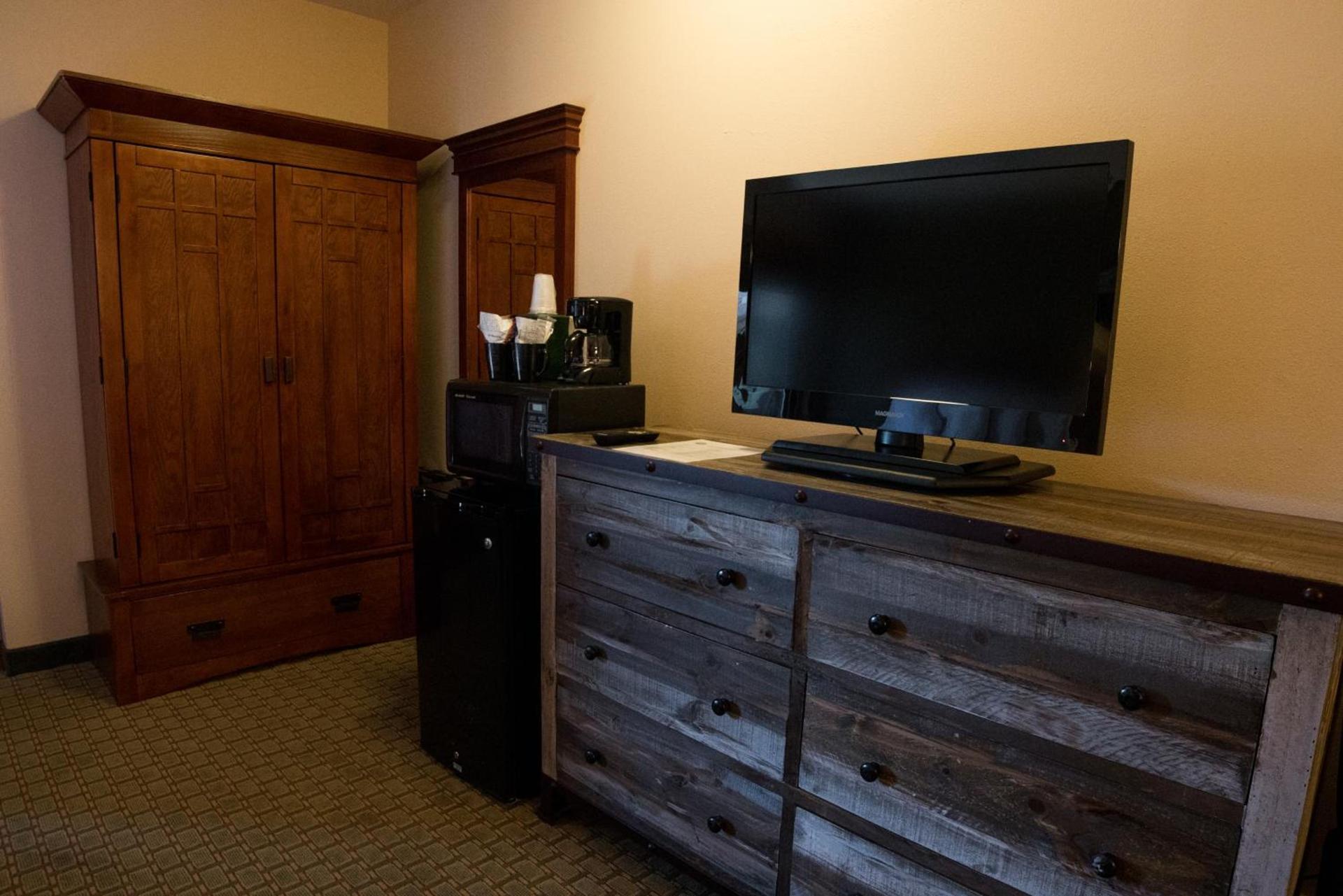 Silver Moon Inn photo 20