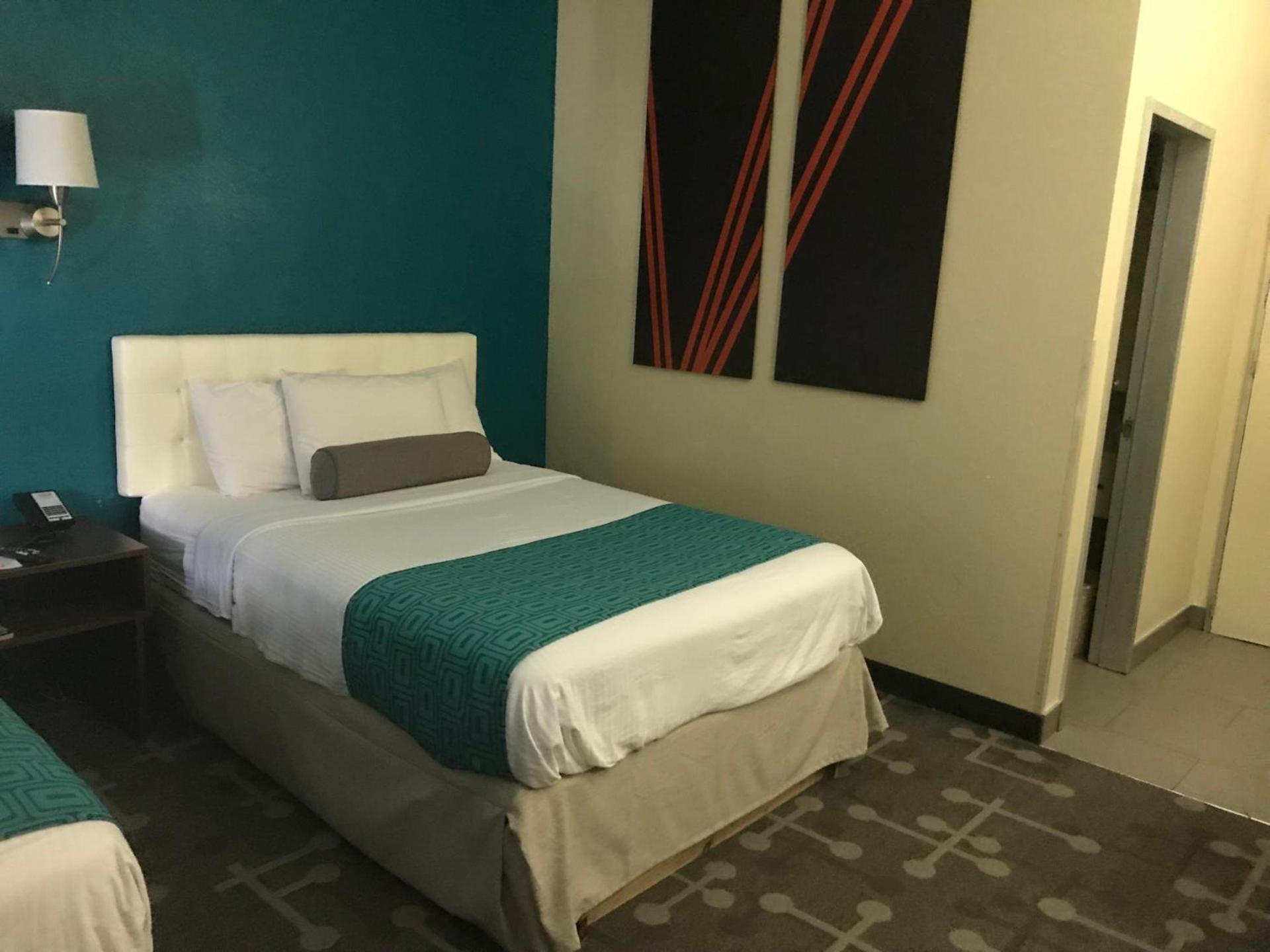 Howard Johnson by Wyndham Athens photo 28