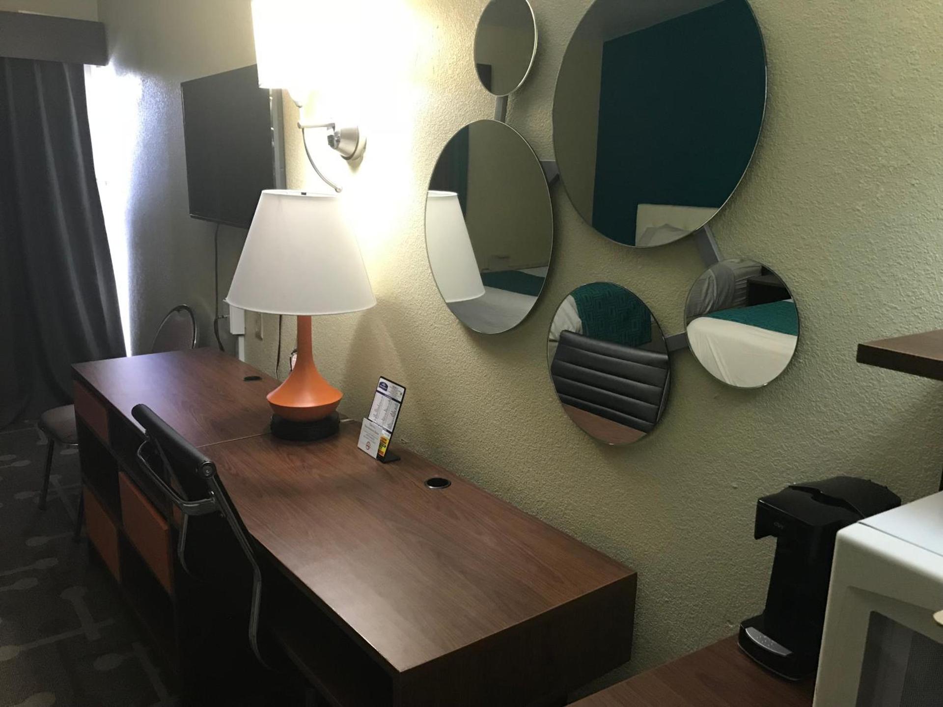 Howard Johnson by Wyndham Athens photo 31