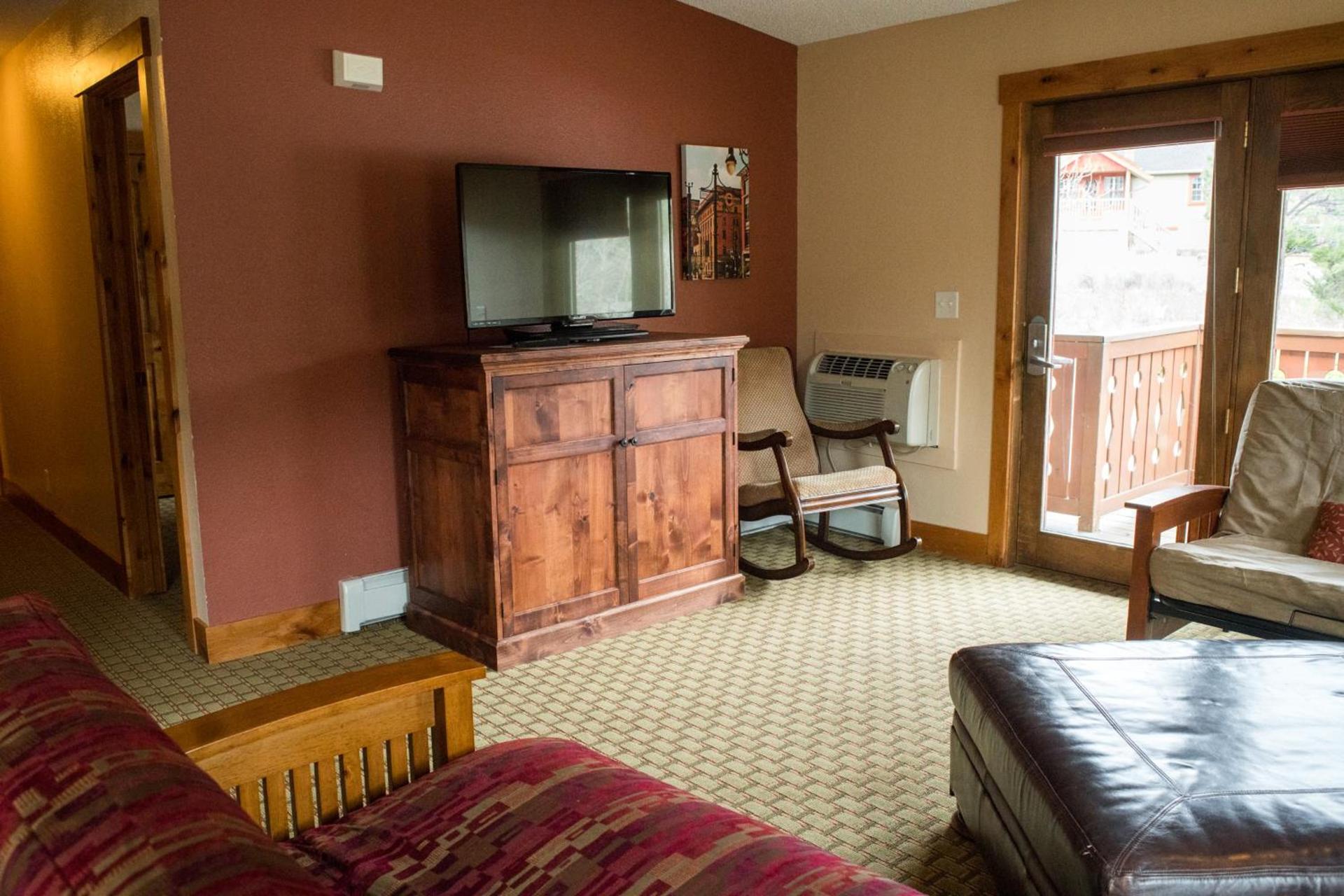 Silver Moon Inn photo 53