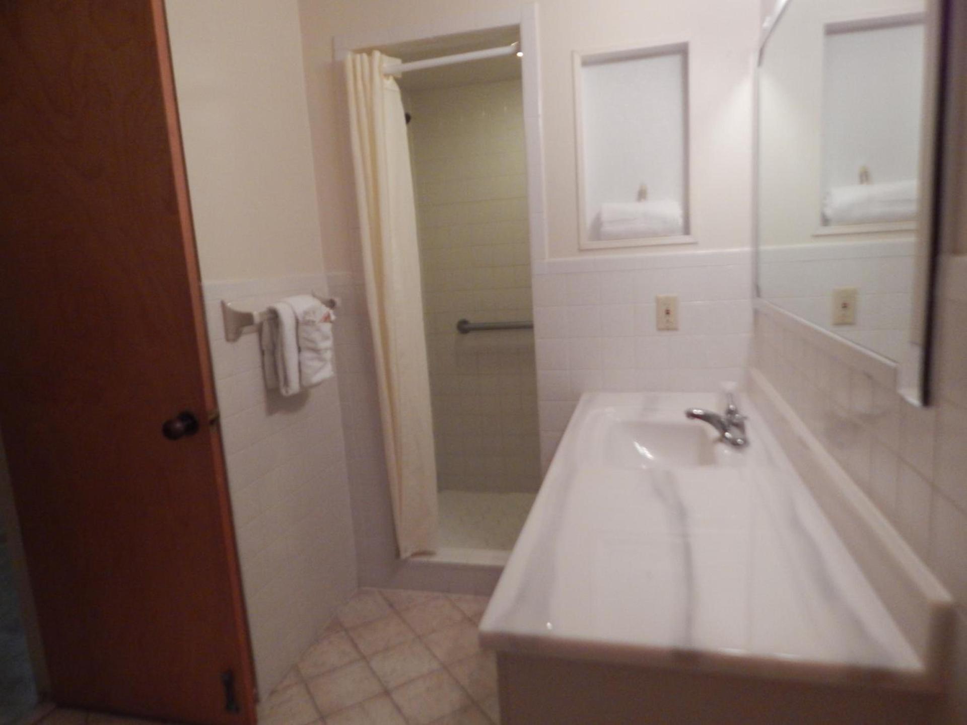 Parmer's Resort photo 16