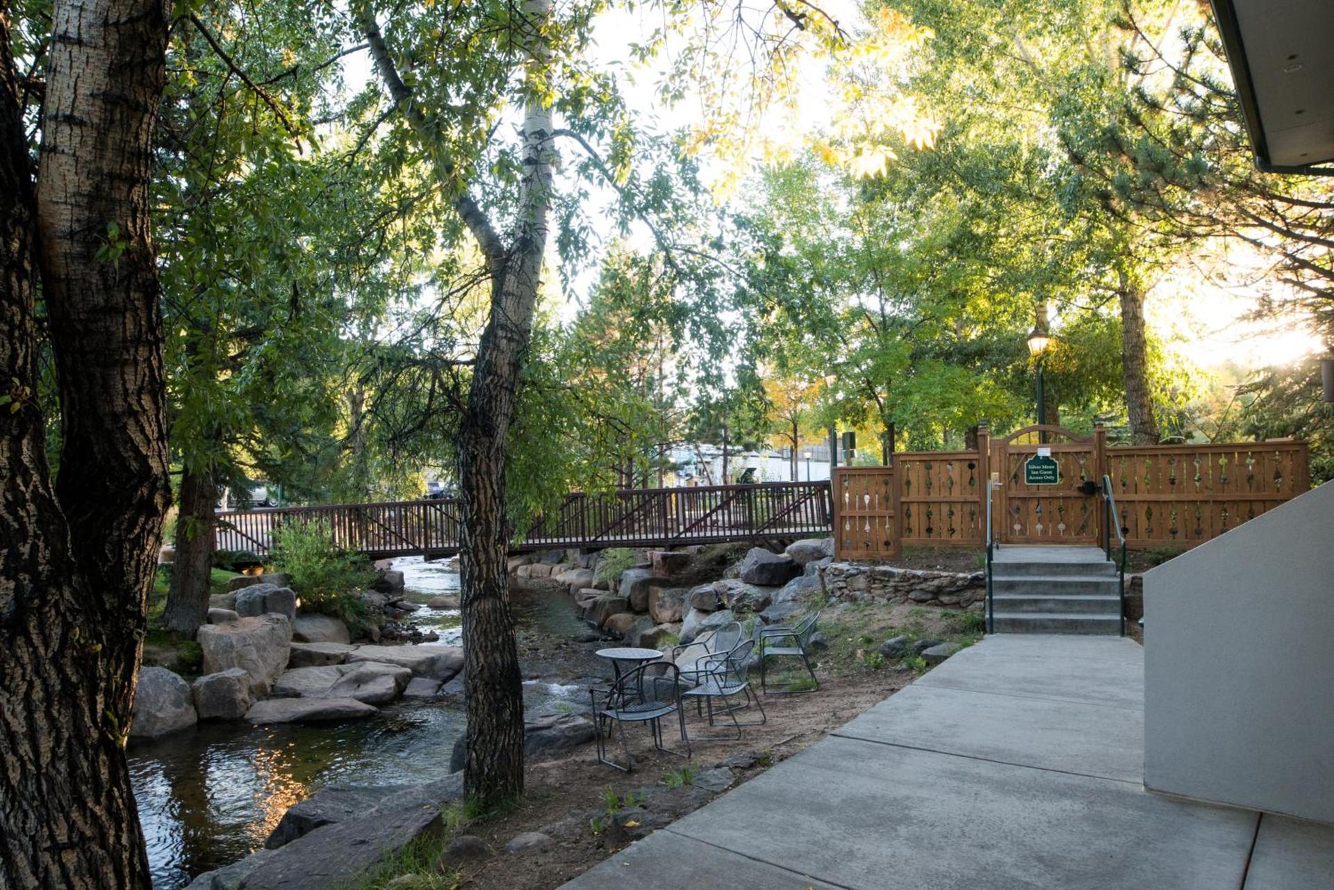 Silver Moon Inn photo 12