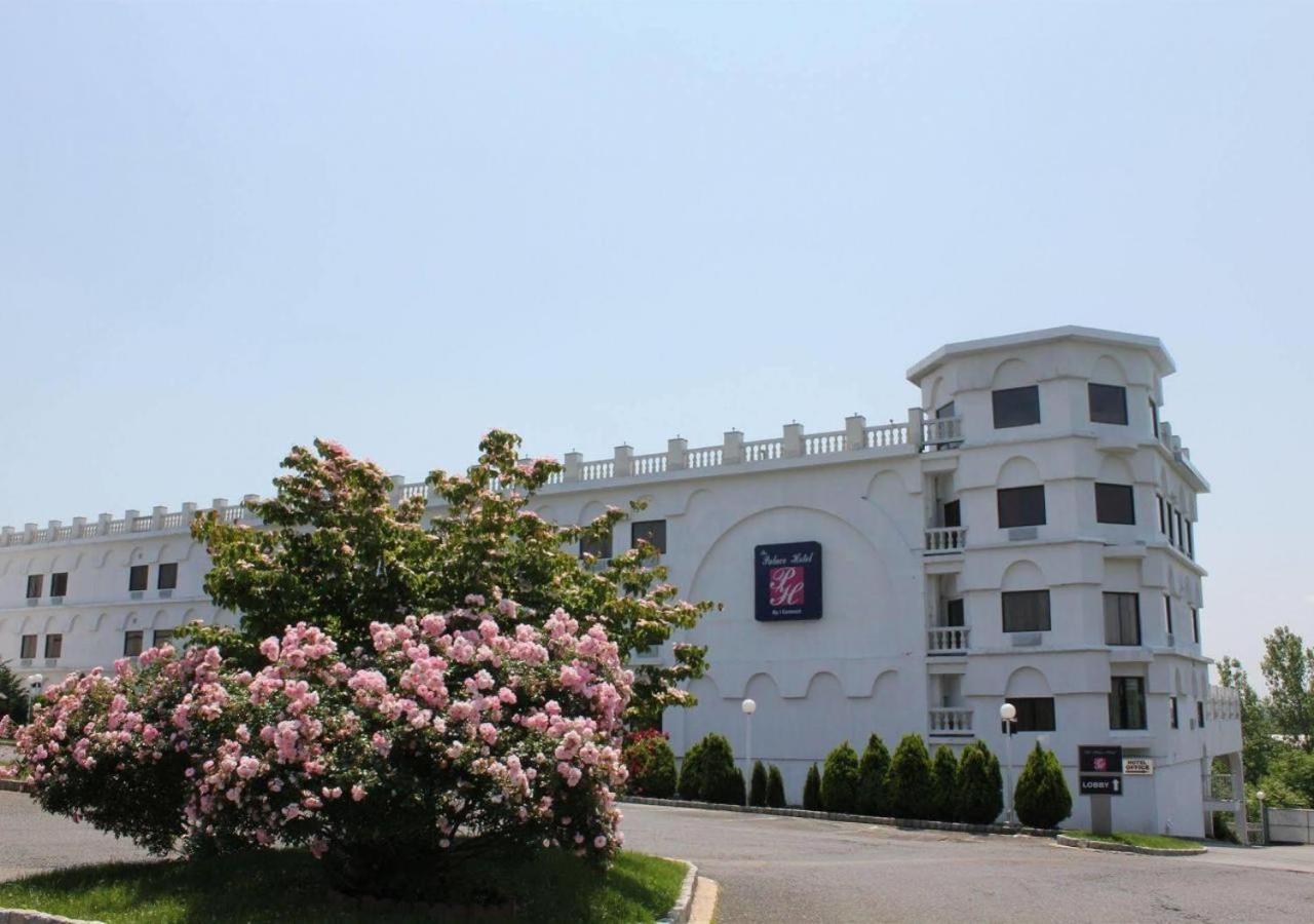 Raritan Hotel photo 19