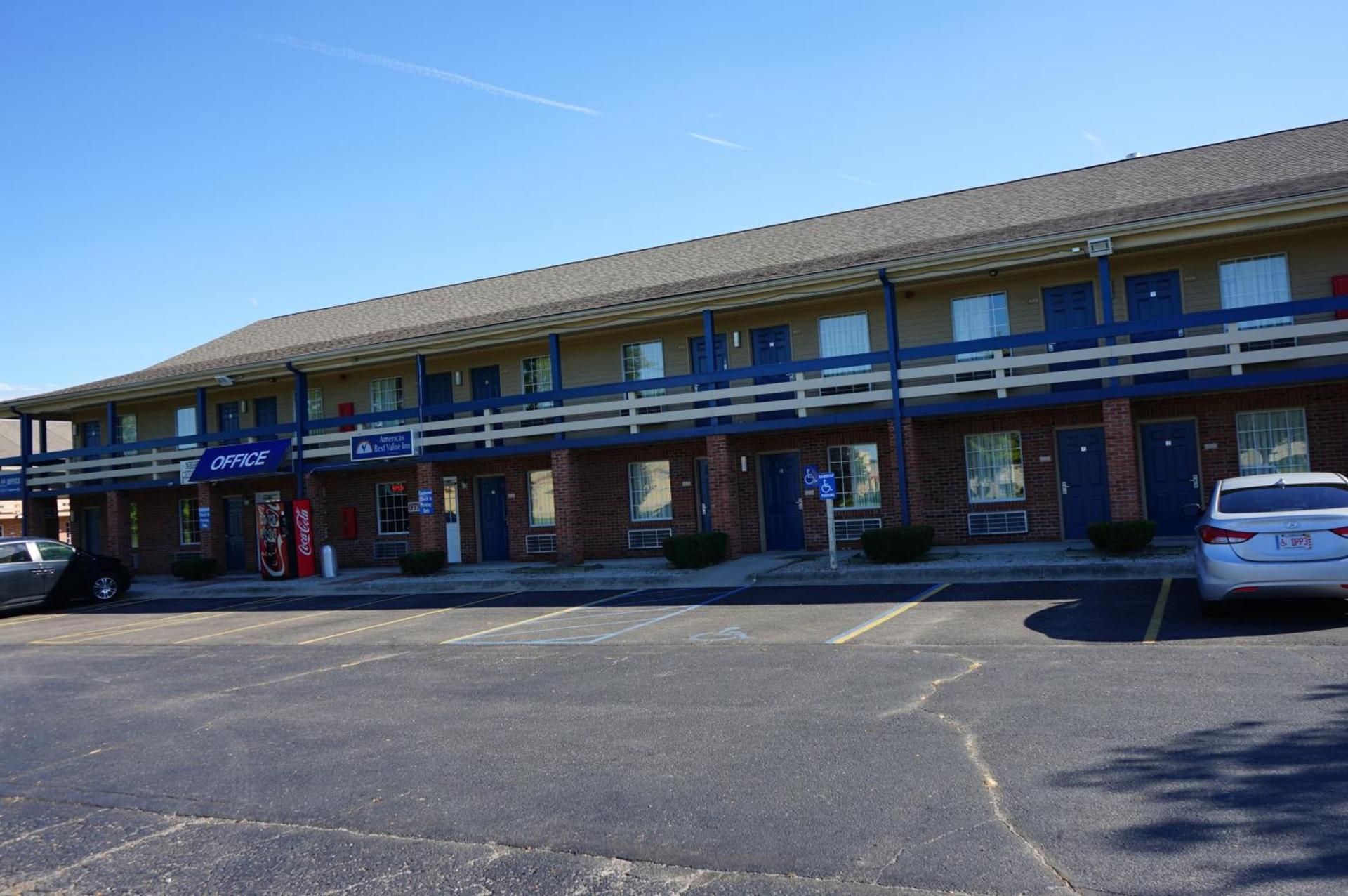 Americas Best Value Inn Maumee/Toledo photo 2
