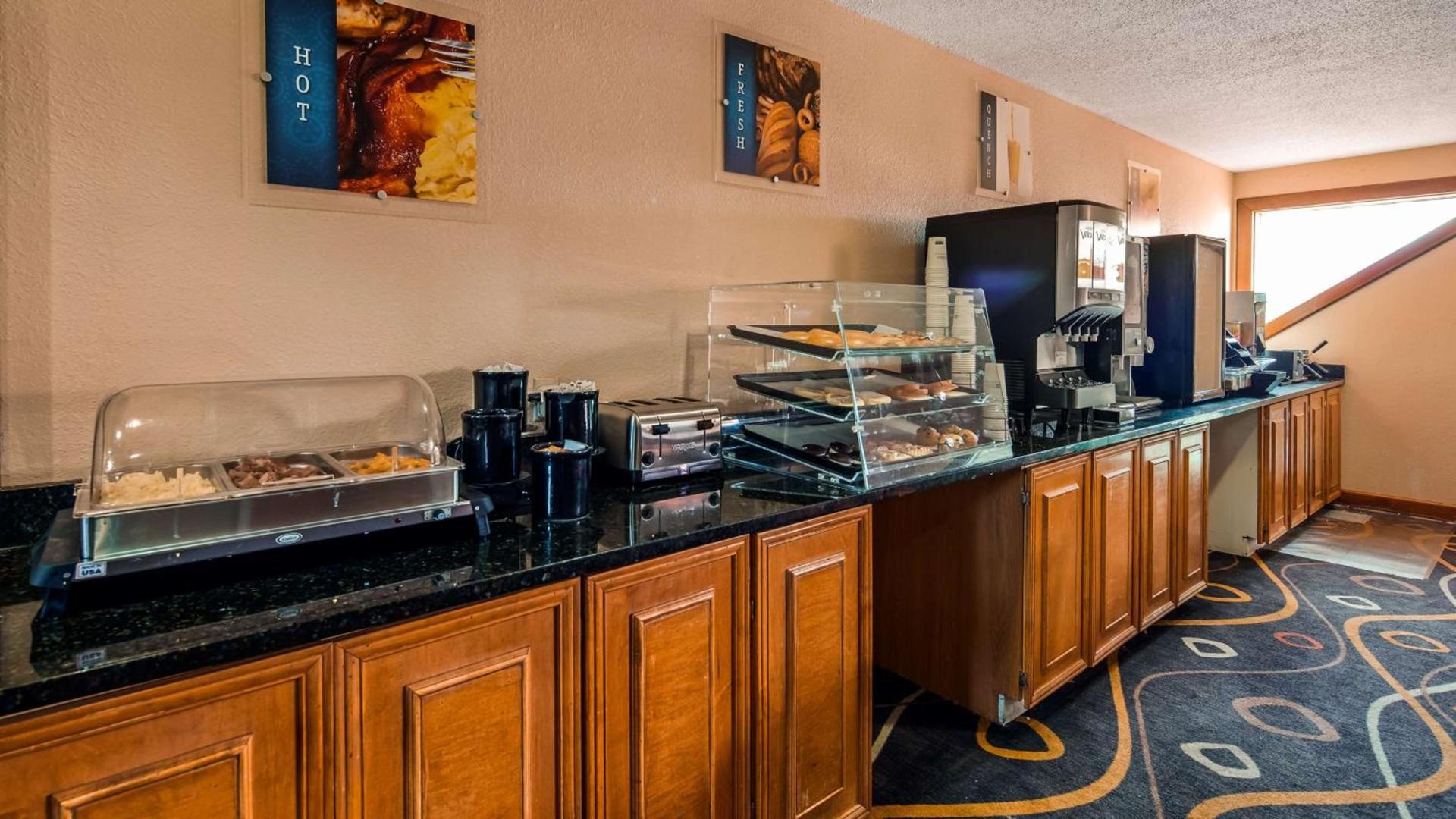 Best Western White Mountain Inn photo 5