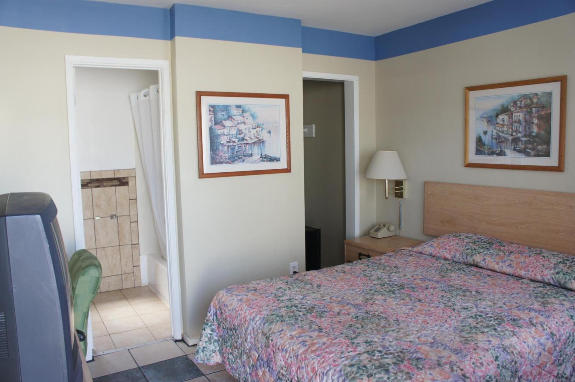 Budget Inn photo 15