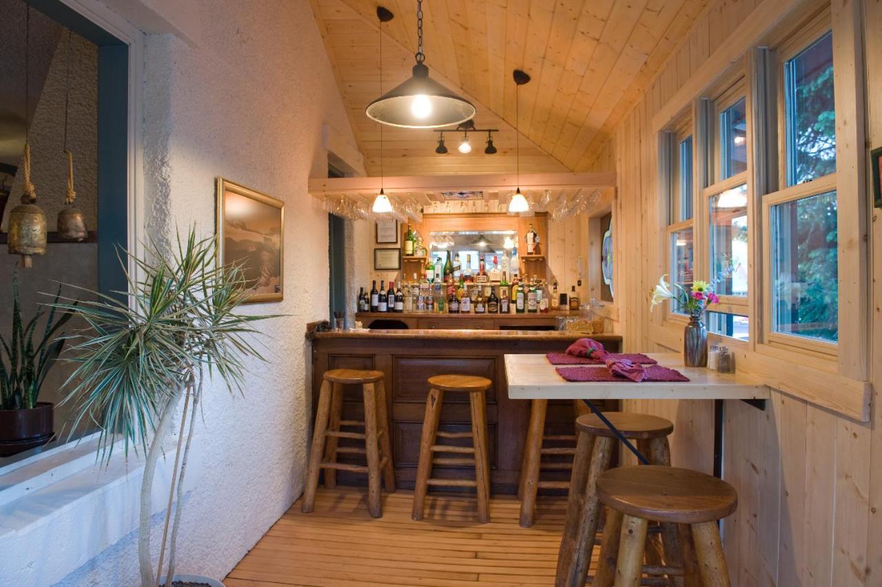 Elk Mountain Lodge photo 19