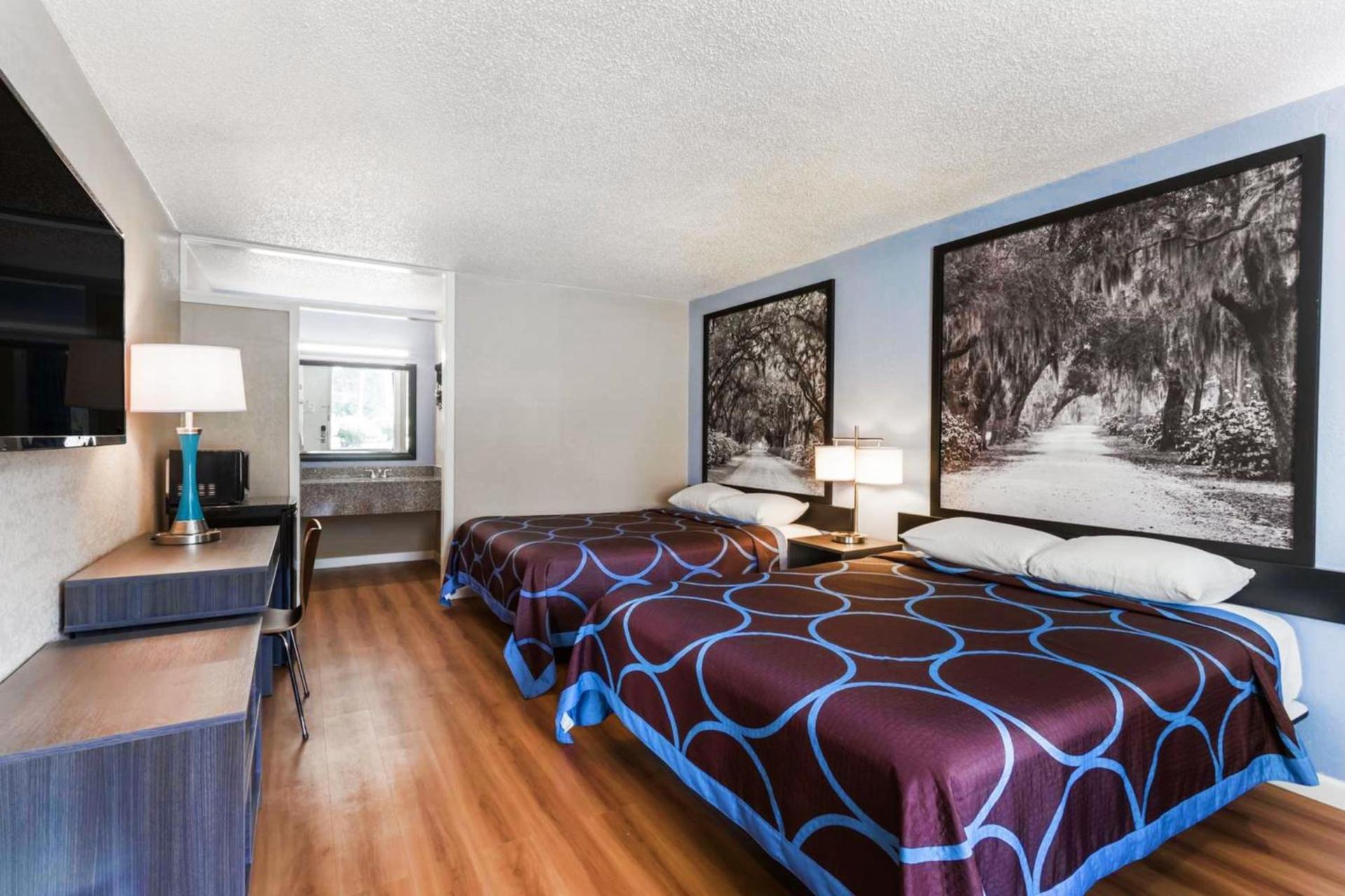 Super 8 by Wyndham Hardeeville - Savannah North photo 15