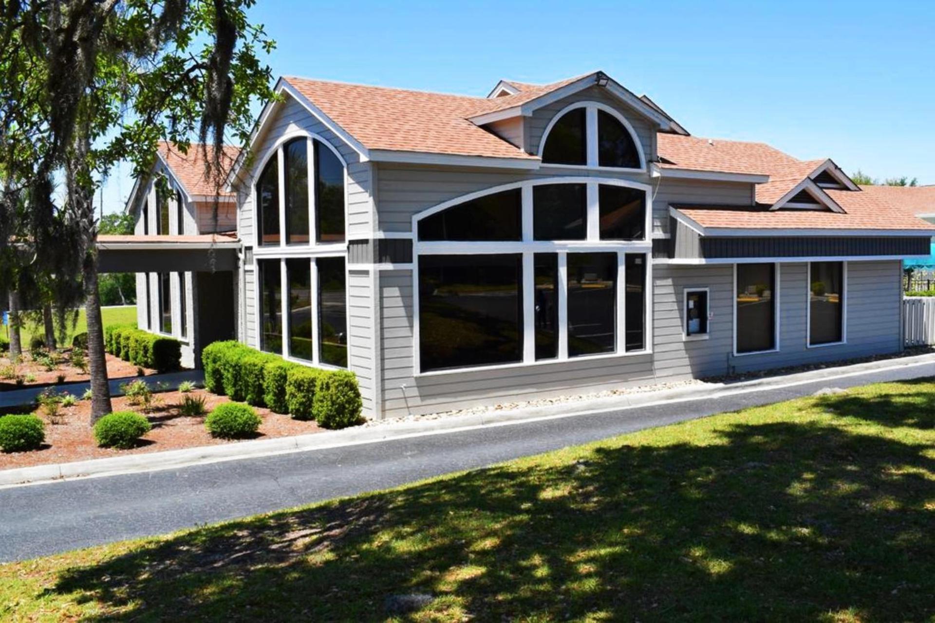 Howard Johnson by Wyndham Beaufort/Parris Island photo 26