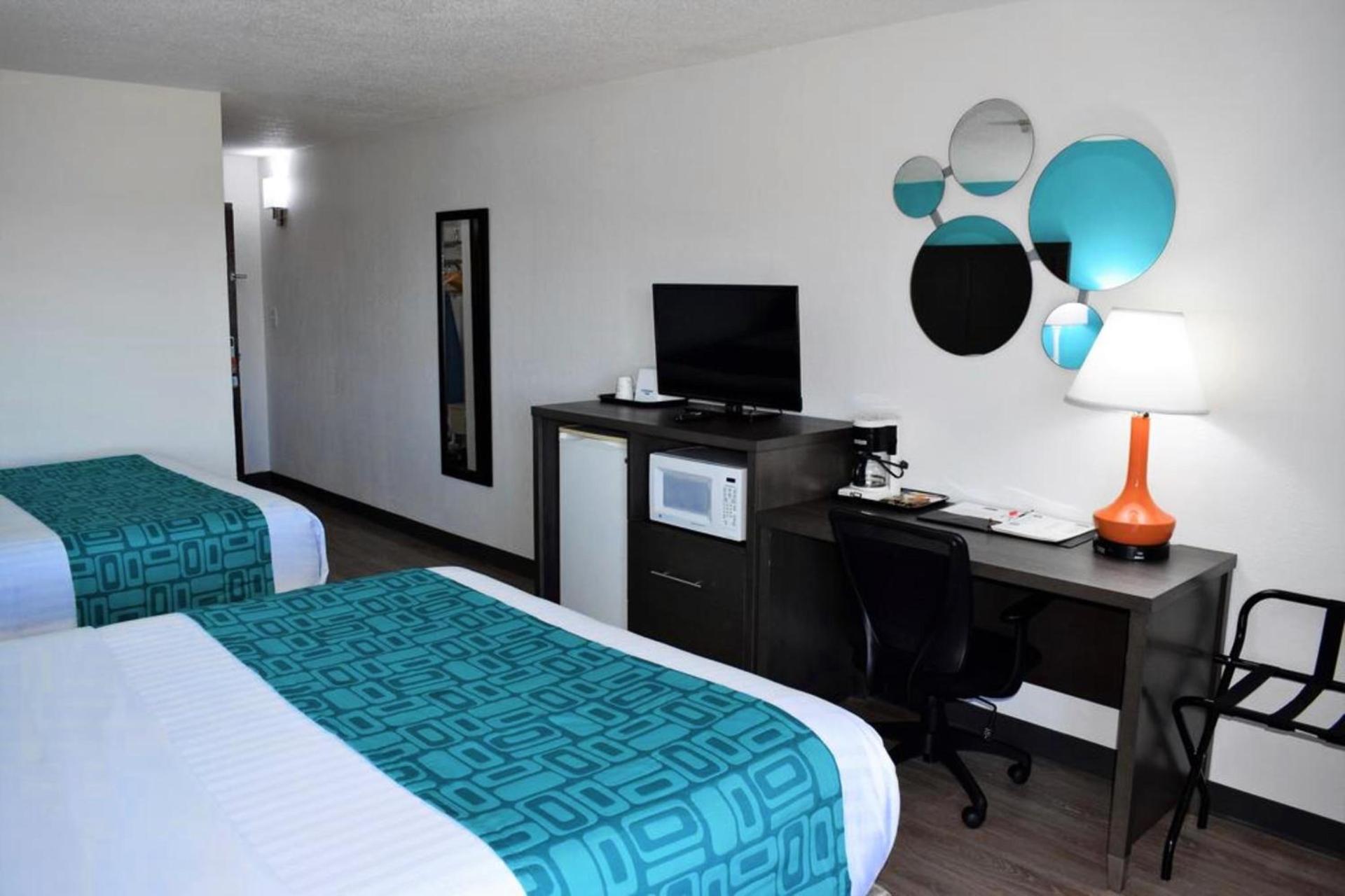 Howard Johnson by Wyndham Beaufort/Parris Island photo 19