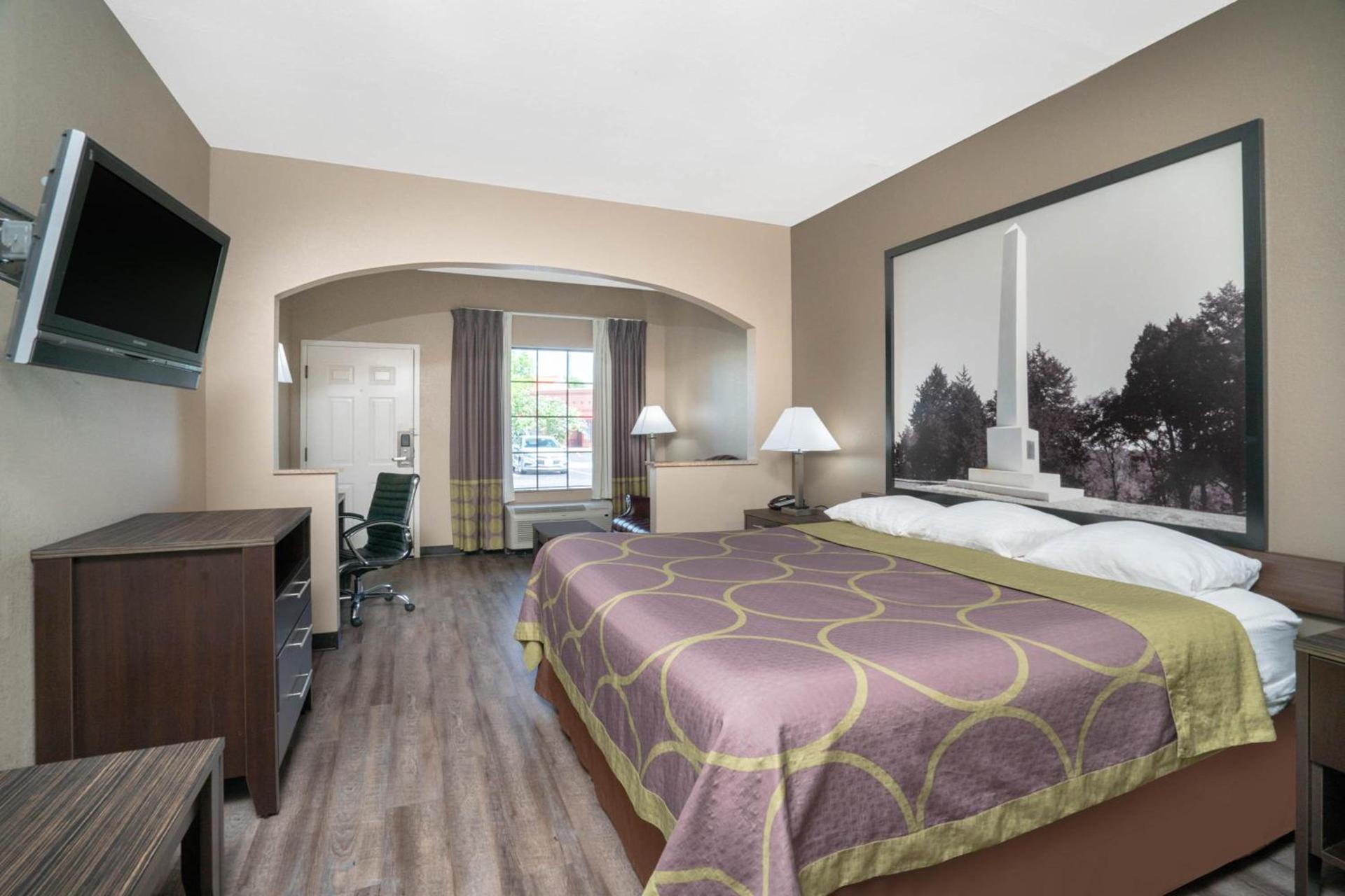 Super 8 by Wyndham Murfreesboro photo 24